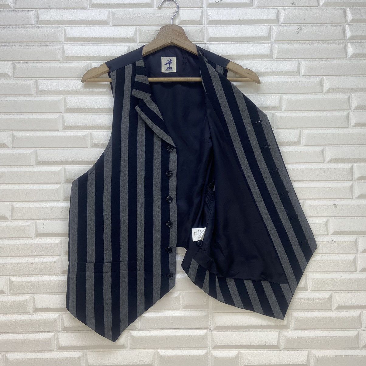 Hai Sporting Gear Hai Sporting Gear by Issey Miyake Striped Vests Size US XS / EU 42 / 0 - 3 Thumbnail