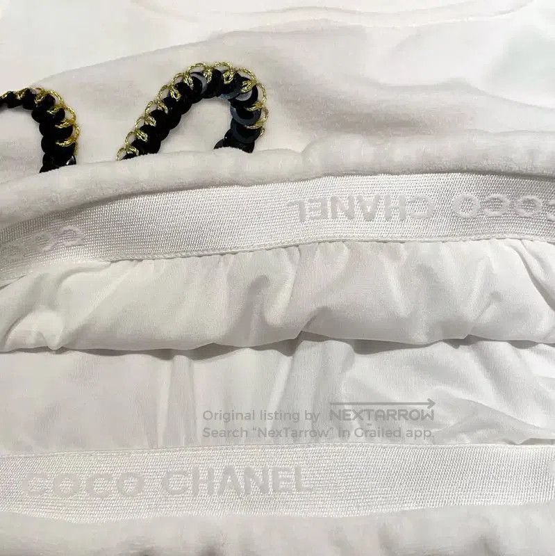 Chanel Chanel White Cropped Lettered Shirt . Size S / US 4 / IT 40 - 6 Thumbnail