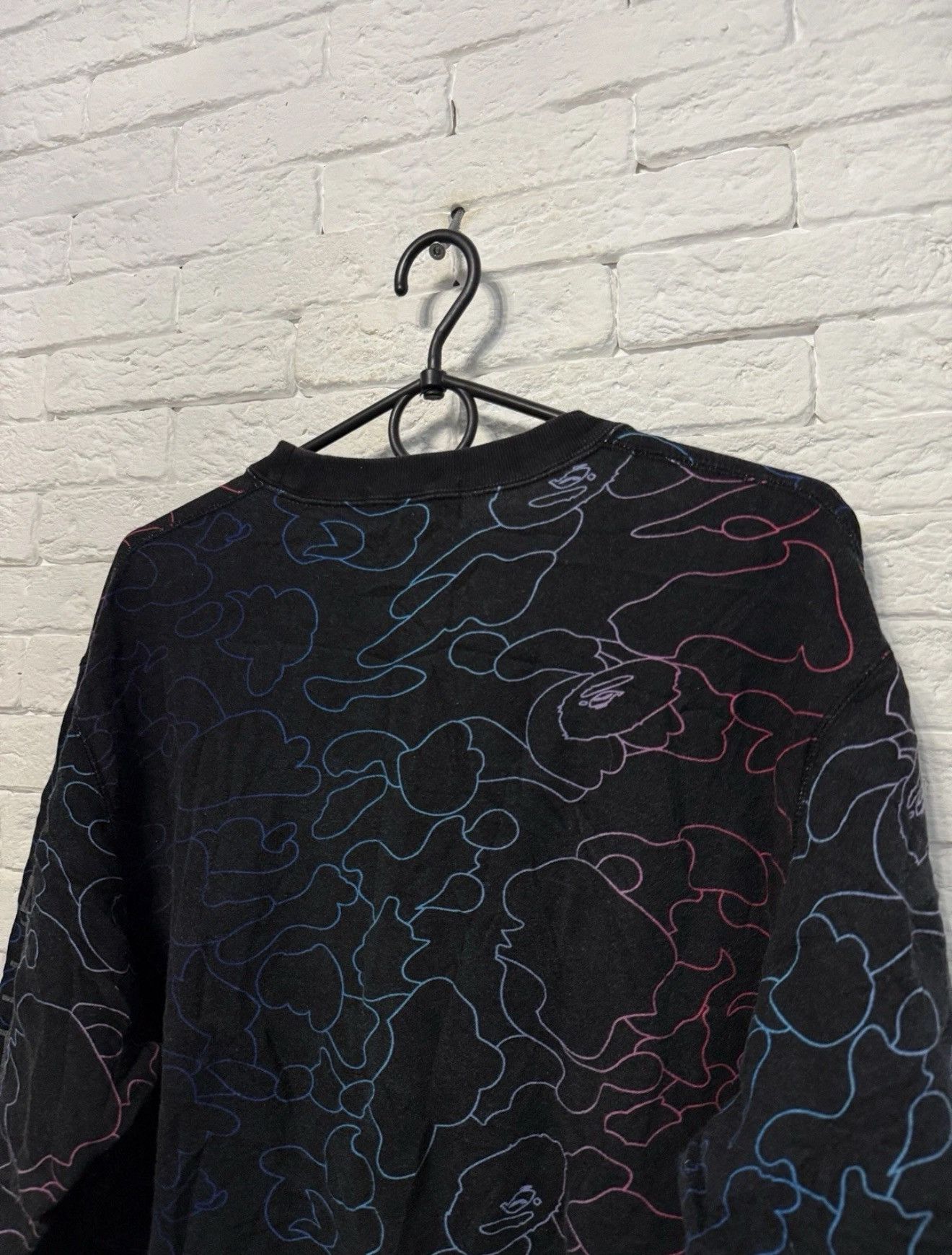 Bape VTG A Bathing Ape Camo Sweatshirt Zip Logo Camouflage Bape Size US L / EU 52-54 / 3 - 14 Thumbnail