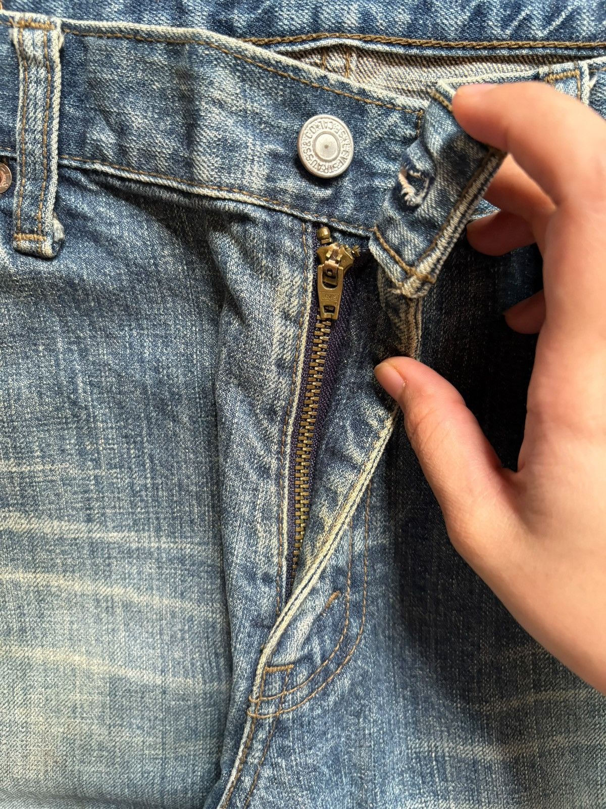 Levi's Vintage 90s Levis 534 Mud Wash Loose Jean Shorts Jorts Size US 34 / EU 50 - 3 Thumbnail