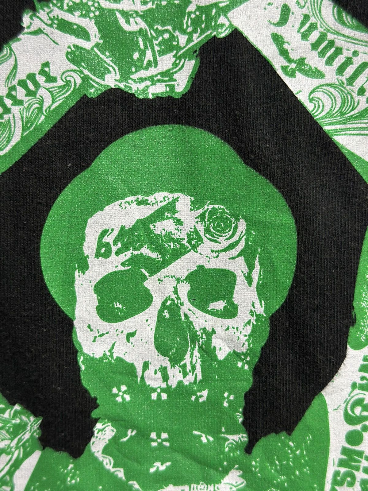 Band Tees × Vintage Vintage Rotten Graffty Familiarize Faded Tee Size US M / EU 48-50 / 2 - 3 Thumbnail