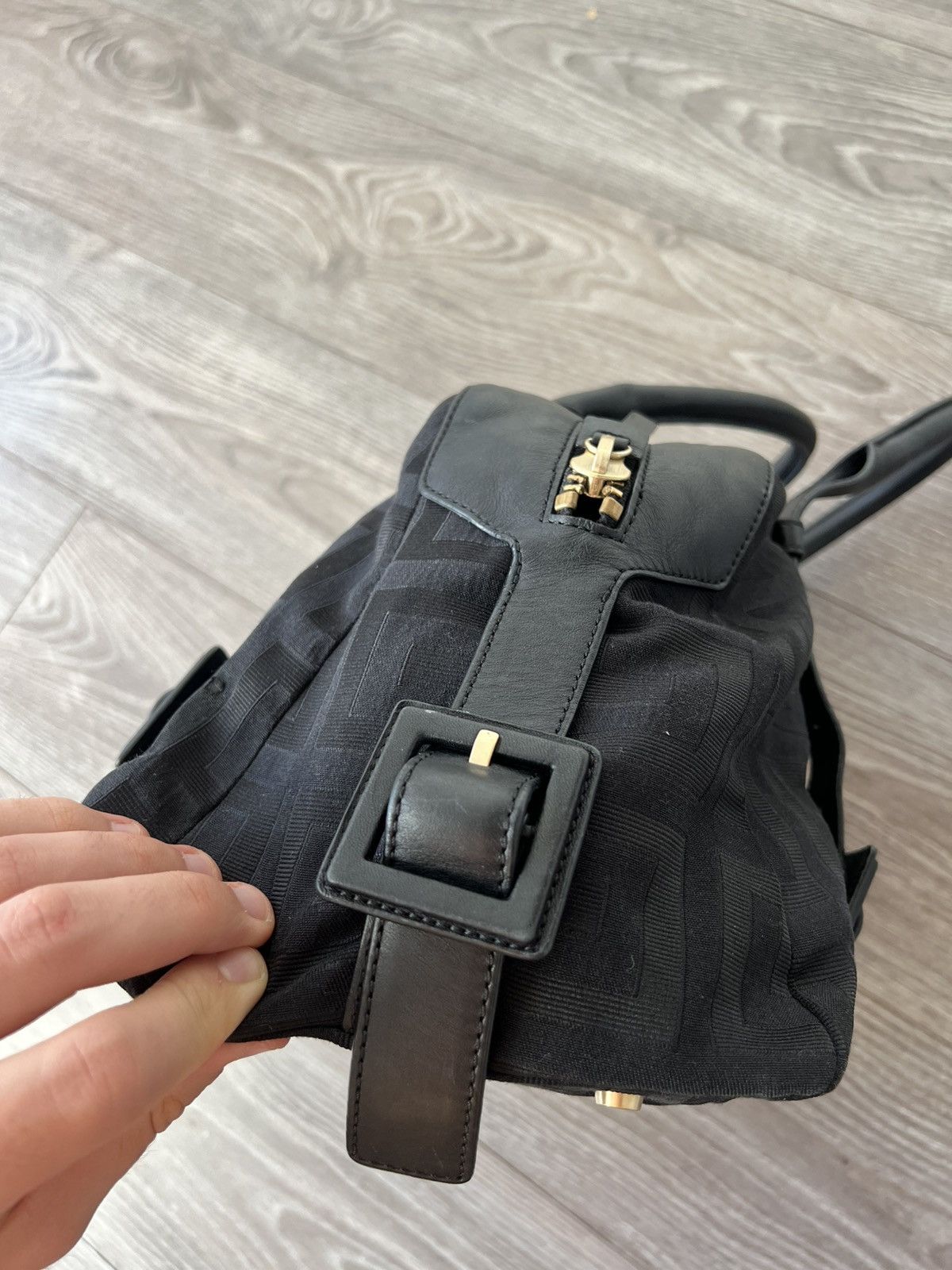 Givenchy Givenchy Black Signature Canvas Leather Boston Monogram Bag Size ONE SIZE - 16 Thumbnail