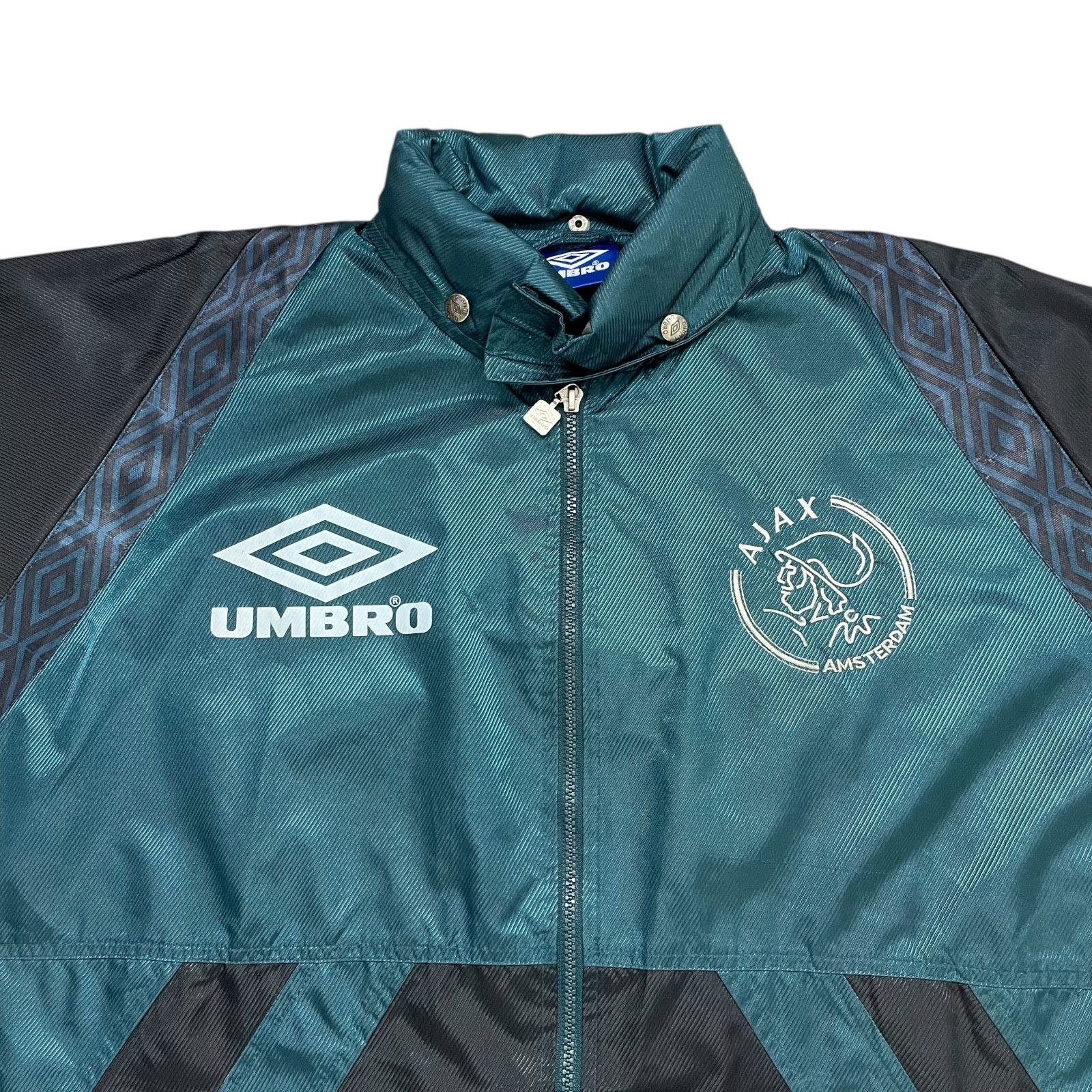 Umbro RARE VTG 90s AJAX AMSTERDAM PRO TRAINING WINDBREAKER JACKET Size US M / EU 48-50 / 2 - 4 Thumbnail