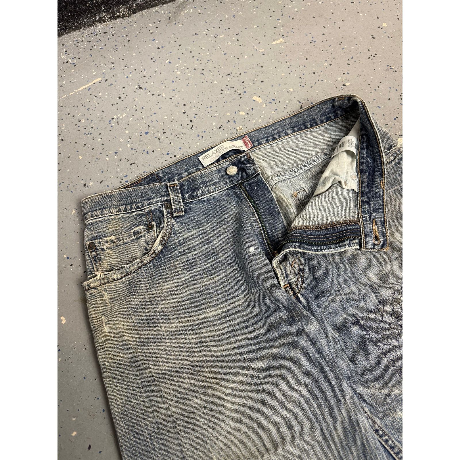 Levi's Y2K Levis 559 perfectly worn and loved Size US 34 / EU 50 - 8 Thumbnail