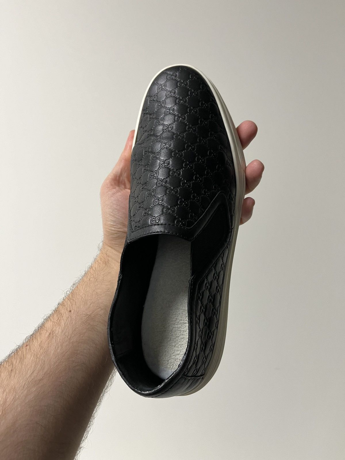 Gucci Gucci Microguccissima Monogram Leather Slip On Size US 7 / IT 37 - 14 Thumbnail