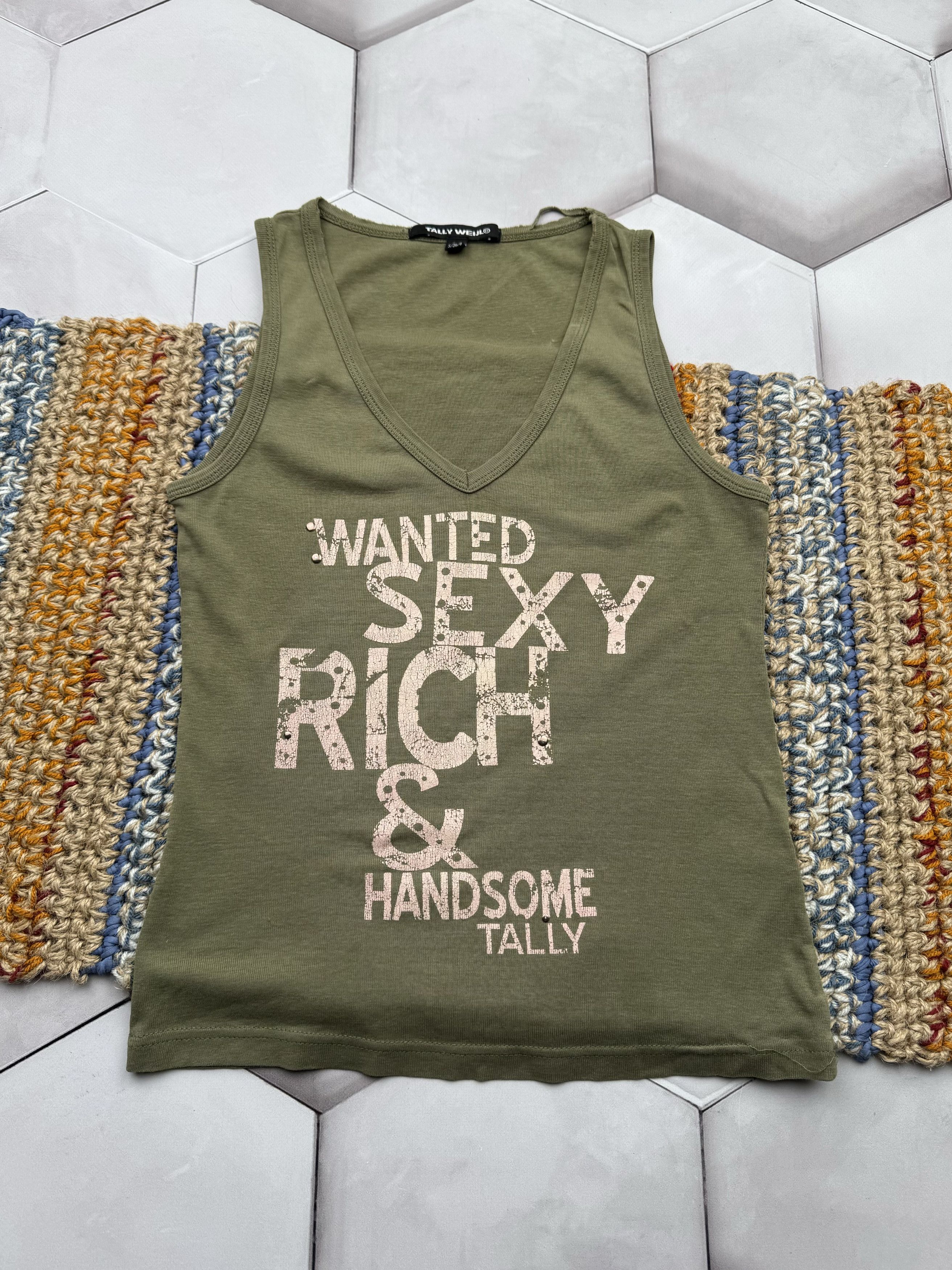 Japanese Brand Vintage Printed Tank Top (E4) Size S / US 4 / IT 40 - 1 Thumbnail