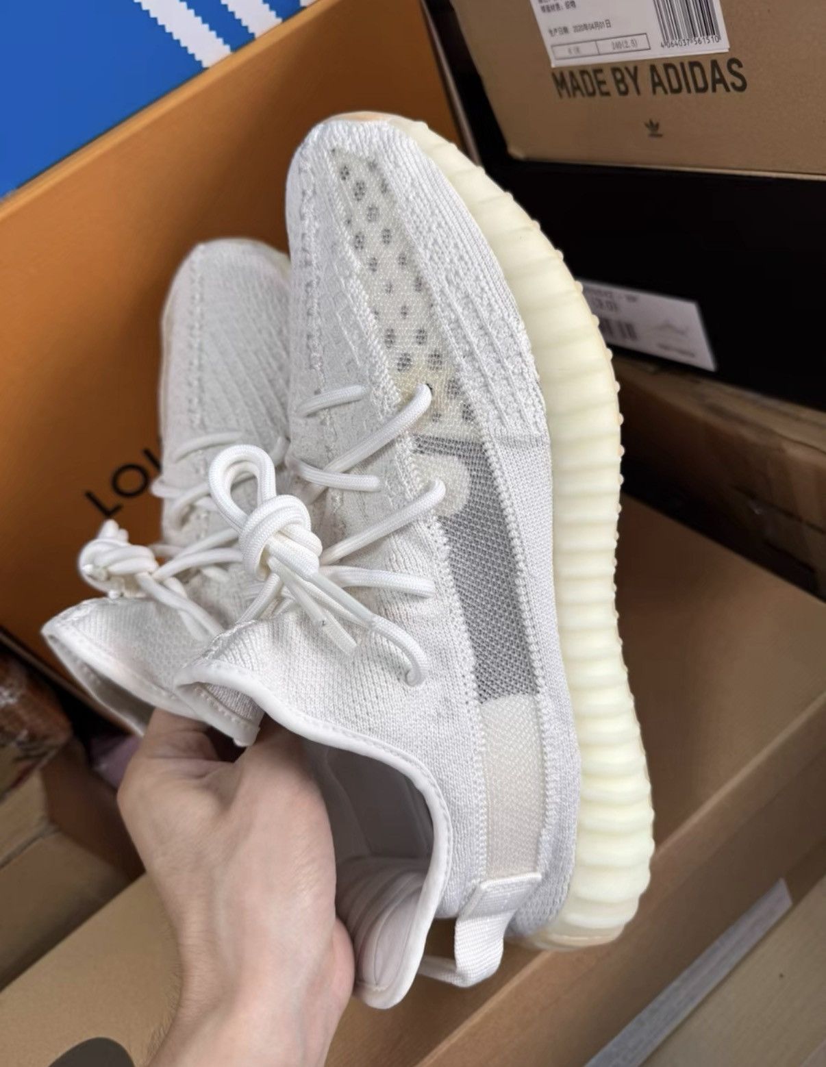 Adidas Adidas Yeezy 350 Bone 2.0, HQ6316 K37 Size US 10 / EU 43 - 5 Thumbnail