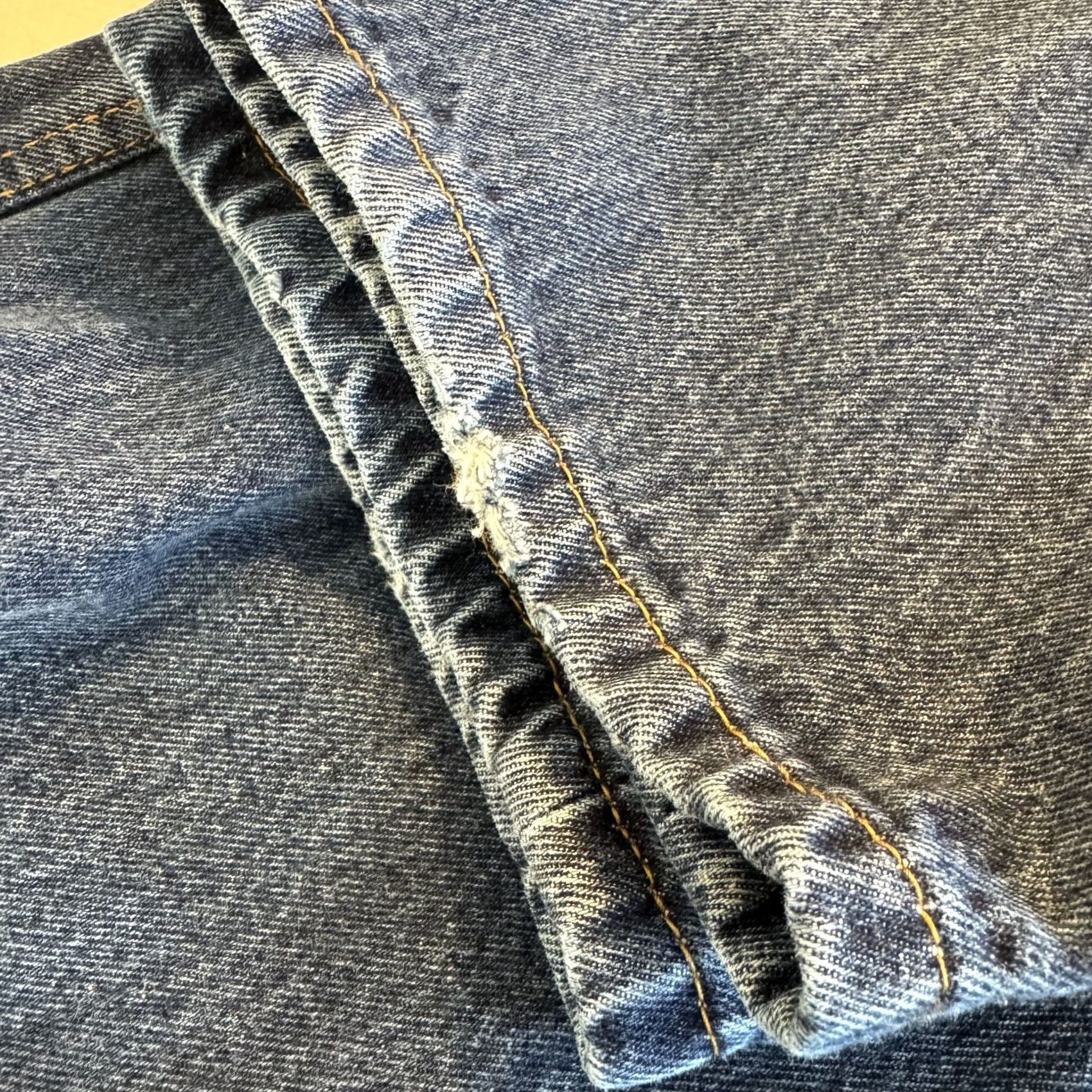 Levi's Levi's 550 Relaxed Fit Jeans Mens 34x30 Blue Denim Tapered Leg Mid Rise Zip Fly Size US 34 / EU 50 - 3 Thumbnail