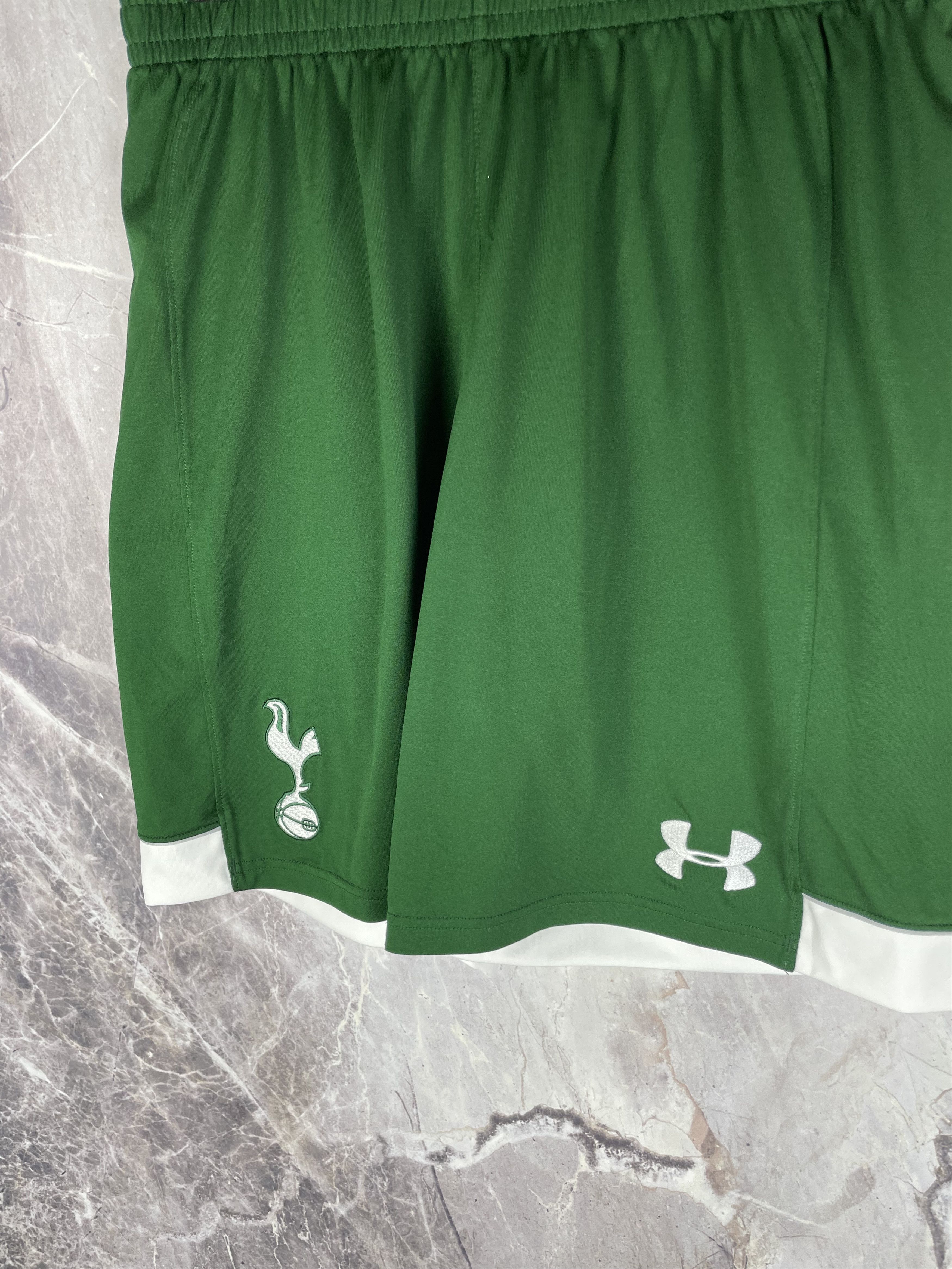 Under Armour Under Armour Tottenham Mens Shorts y2k Size US 34 / EU 50 - 3 Thumbnail