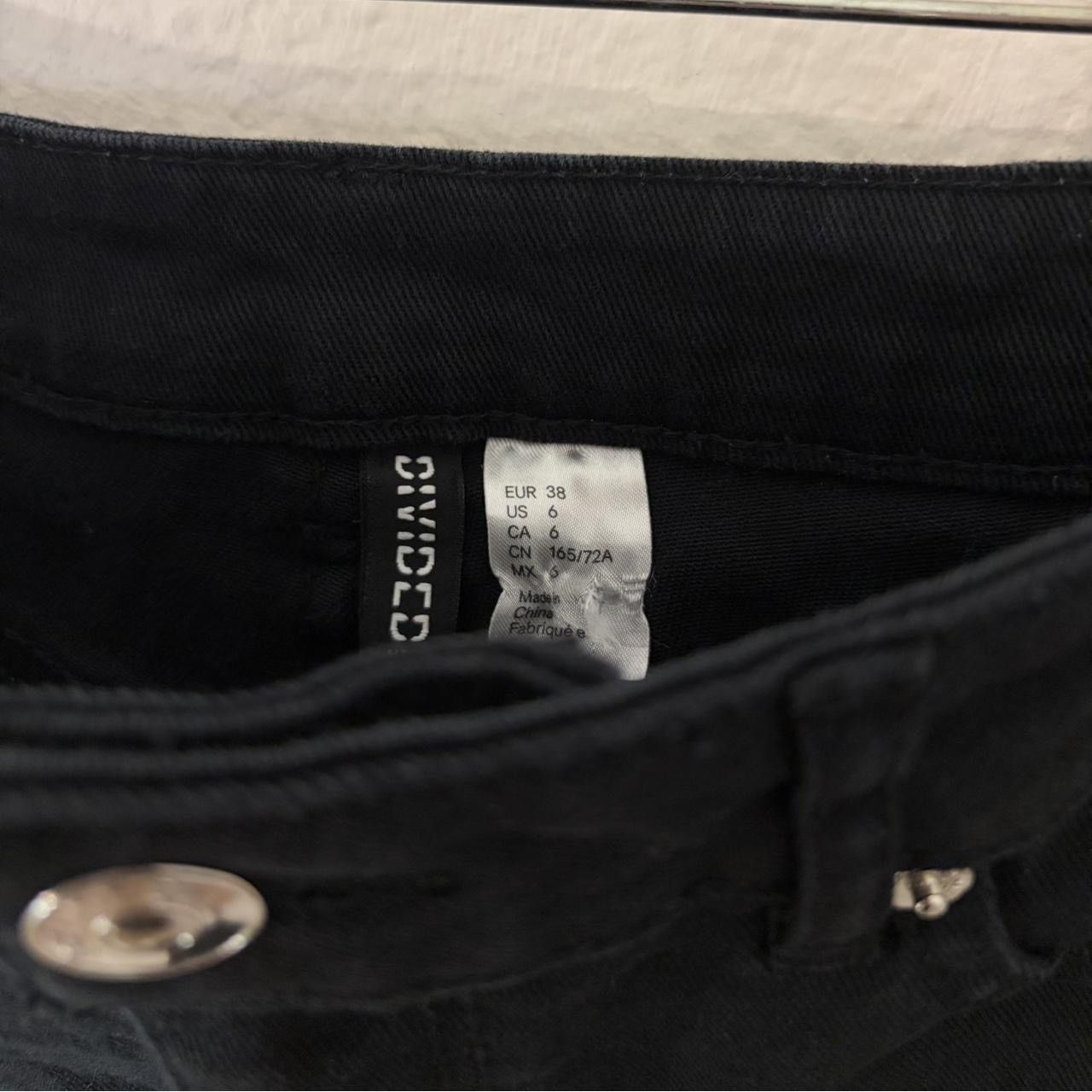 H&M Black H&M denim shorts Size 28" / US 6 / IT 42 - 3 Thumbnail