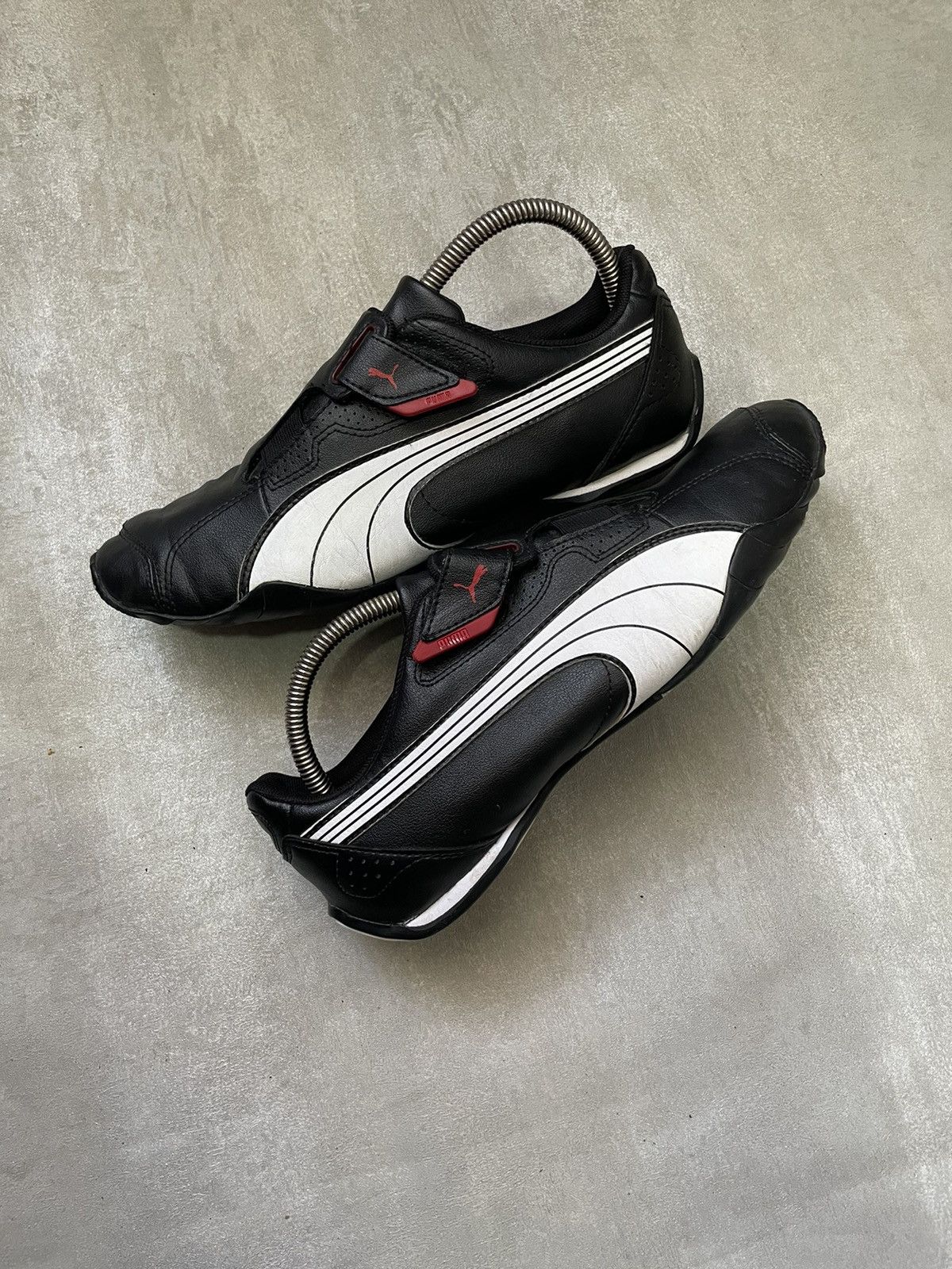 Japanese Brand × Puma Vintage Puma Leather Sneakers Size US 9 / EU 42 - 1 Thumbnail