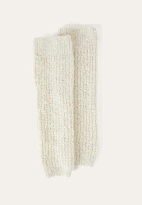 Loro Piana o1srvl11e1024 Size: OS / Cocooning Socks in White Size ONE SIZE - 1 Thumbnail