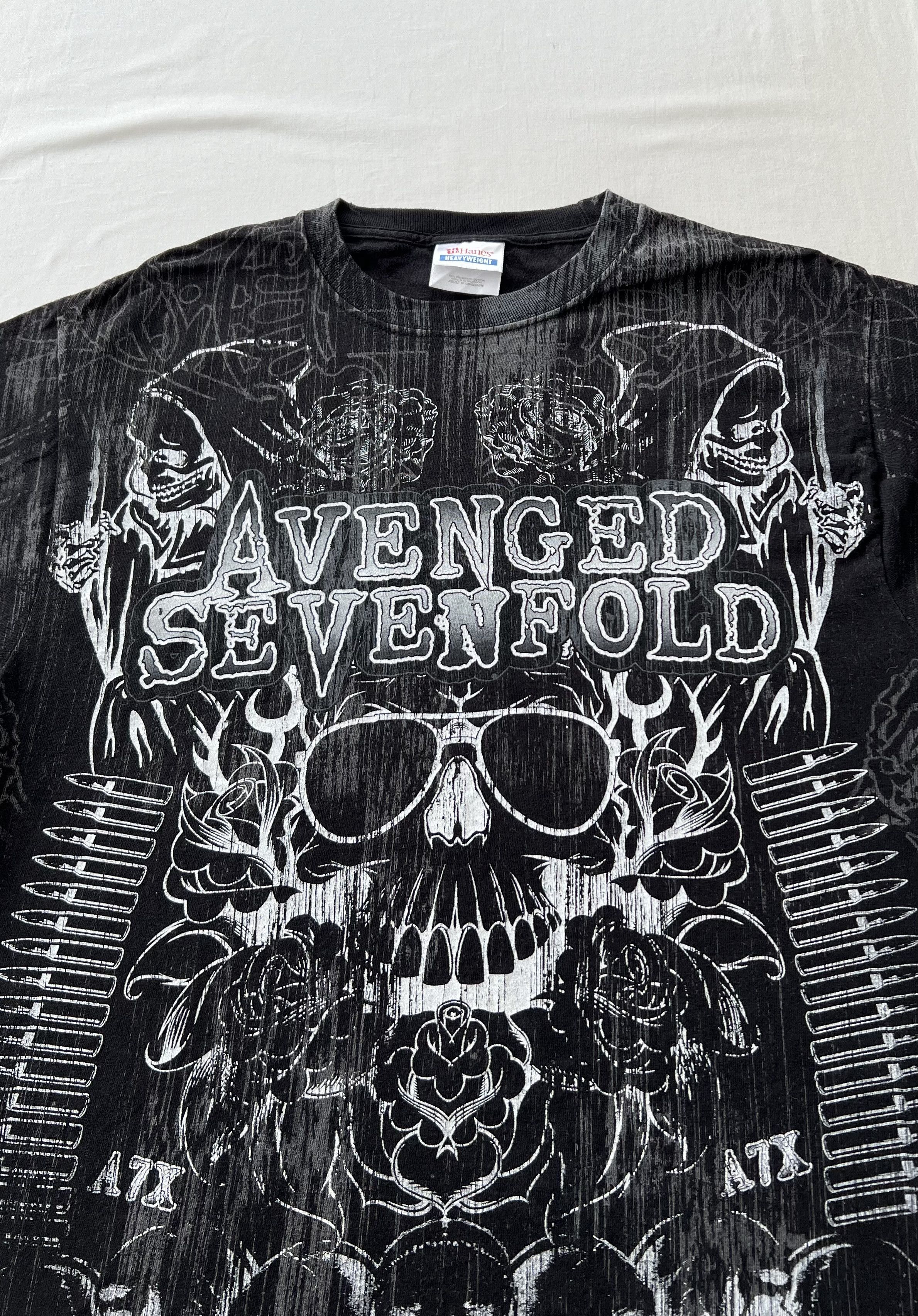 Band Tees Vintage 2011 Avenged Sevenfold Metal Band All Over Print Size US M / EU 48-50 / 2 - 4 Thumbnail