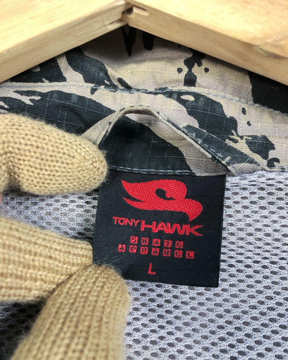 Tony Hawk Rare Vintage Tony Hawk Camo Jacket Size US L / EU 52-54 / 3 - 11 Thumbnail