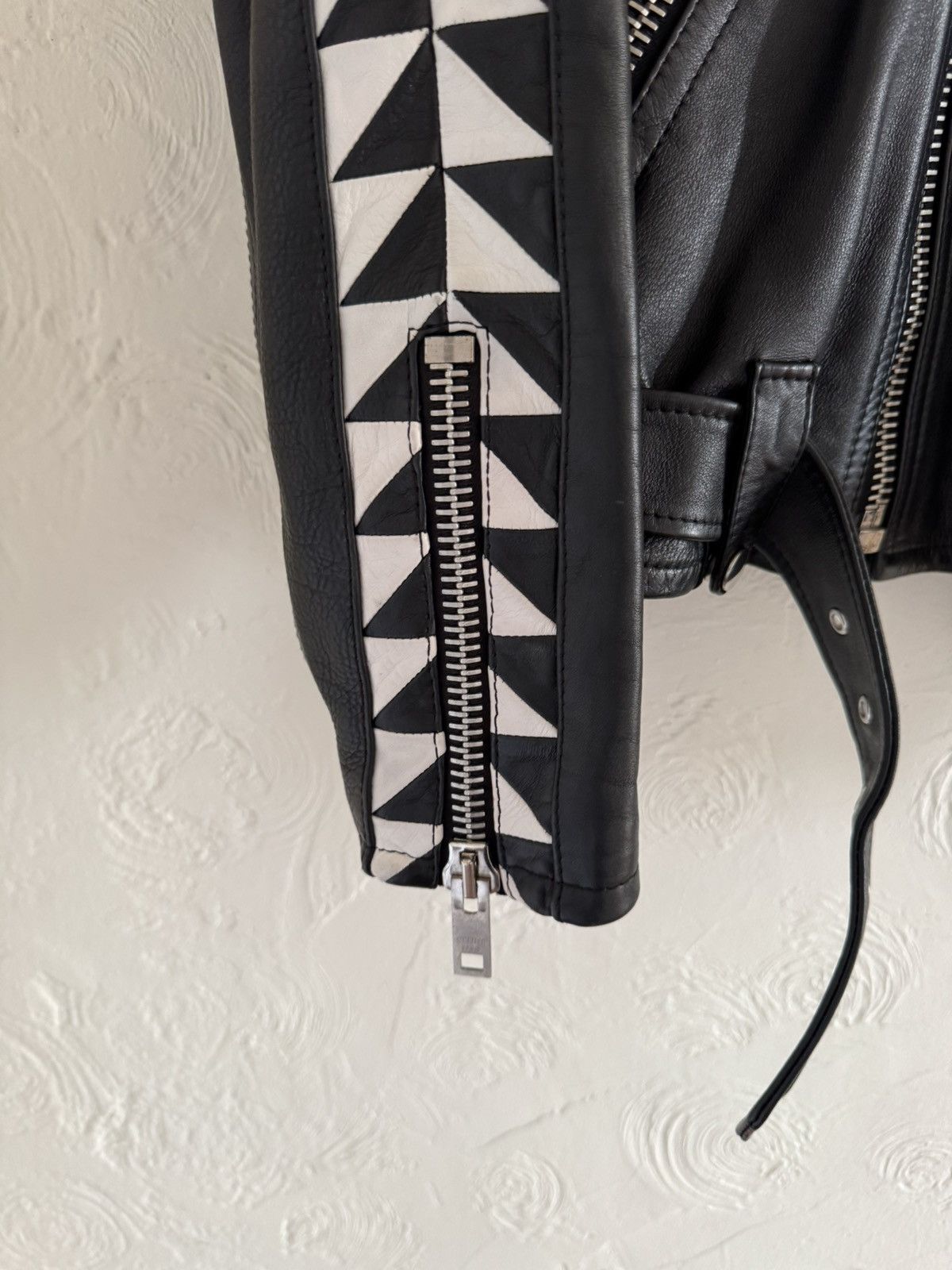 Celine × Hedi Slimane Celine SS22 Triangle Jacket D Ring Size US S / EU 44-46 / 1 - 9 Thumbnail
