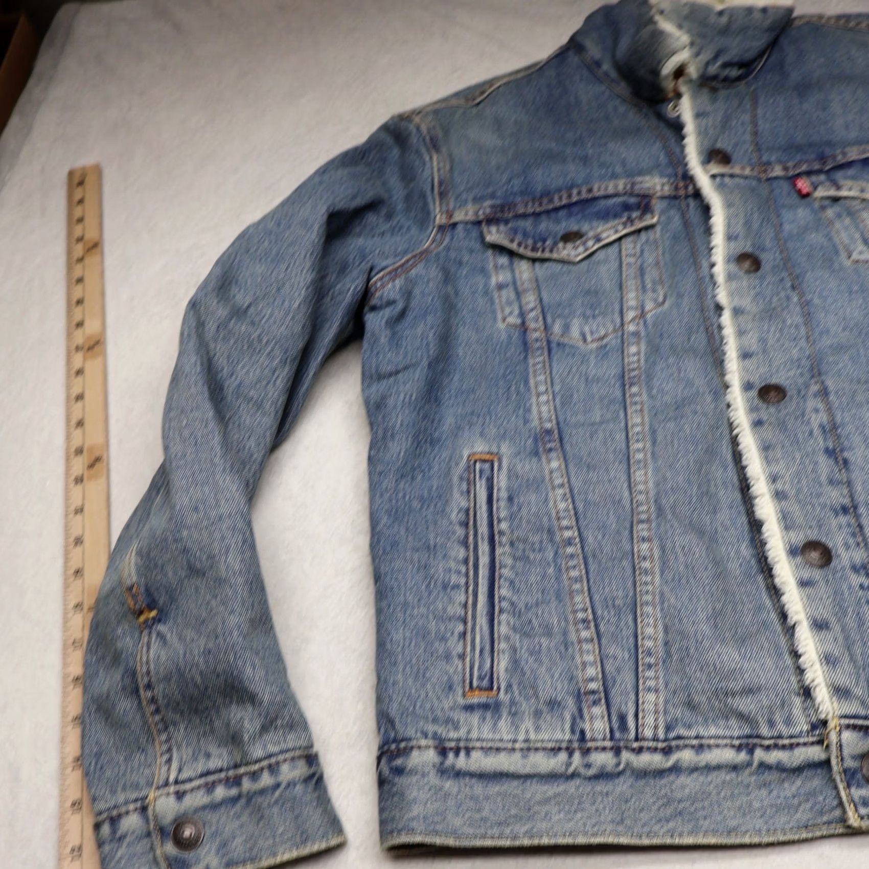 Levi's Levi's Jacket Men Medium Denim Sherpa Lined Classic Trucker Rugged Blue Size US M / EU 48-50 / 2 - 2 Thumbnail