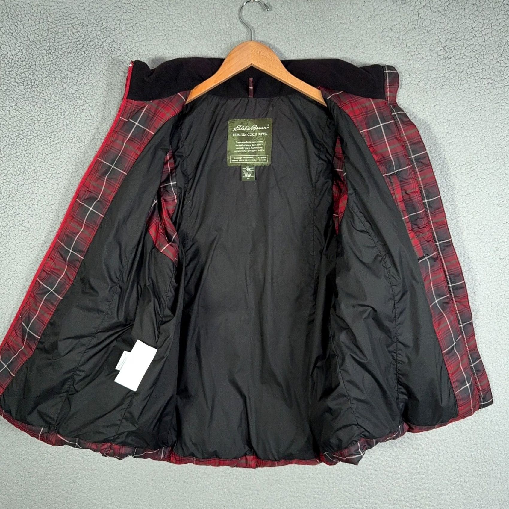 Eddie Bauer Eddie Bauer Puffer Vest Womens 1X Red Black Plaid Down Full Zip Vest Size XL / US 12-14 / IT 48-50 - 4 Thumbnail