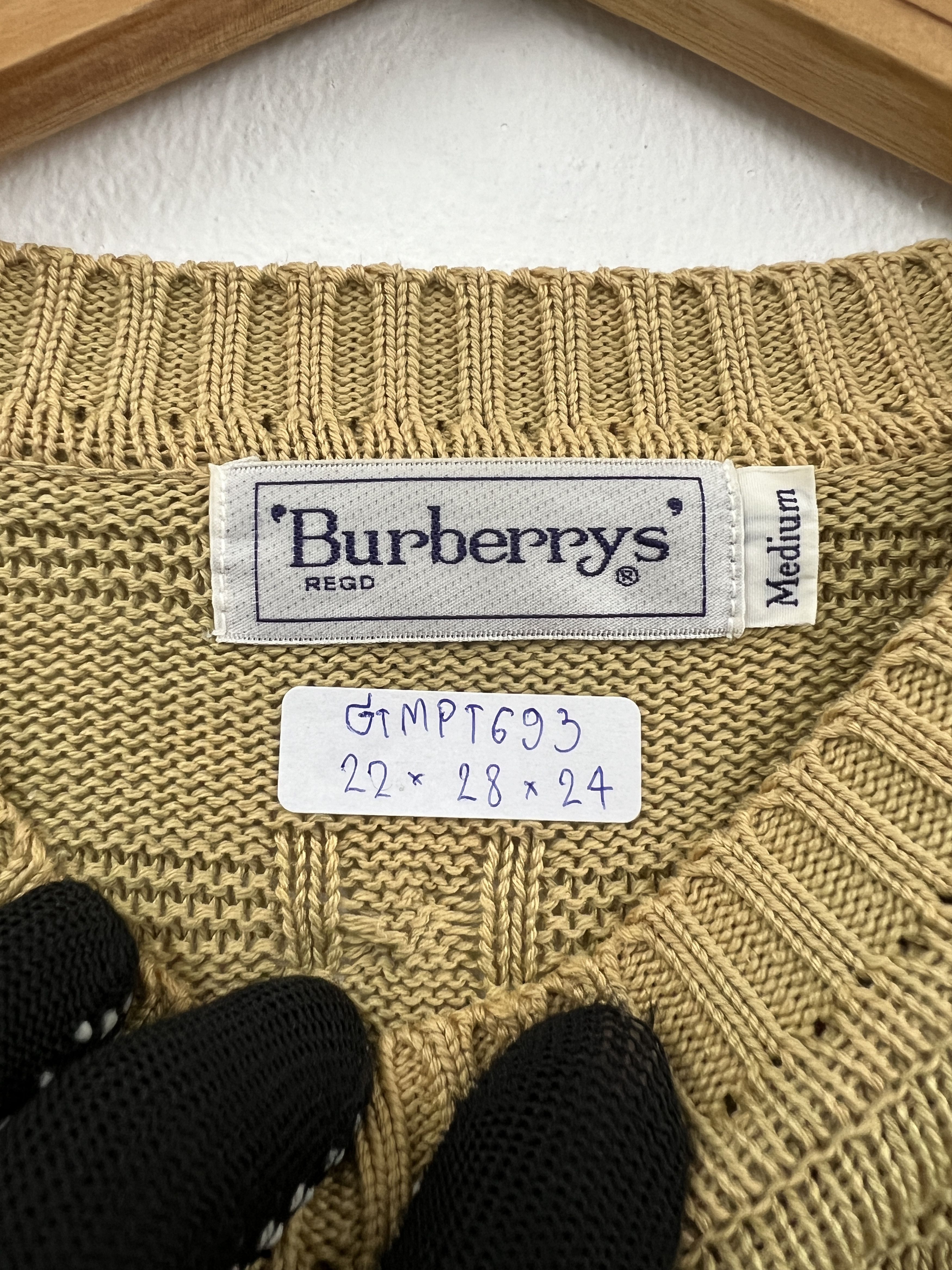 Burberry Vintage 90s Burberry's Big Logo Knit Sweater (M) GTMPT693 Size US M / EU 48-50 / 2 - 3 Thumbnail