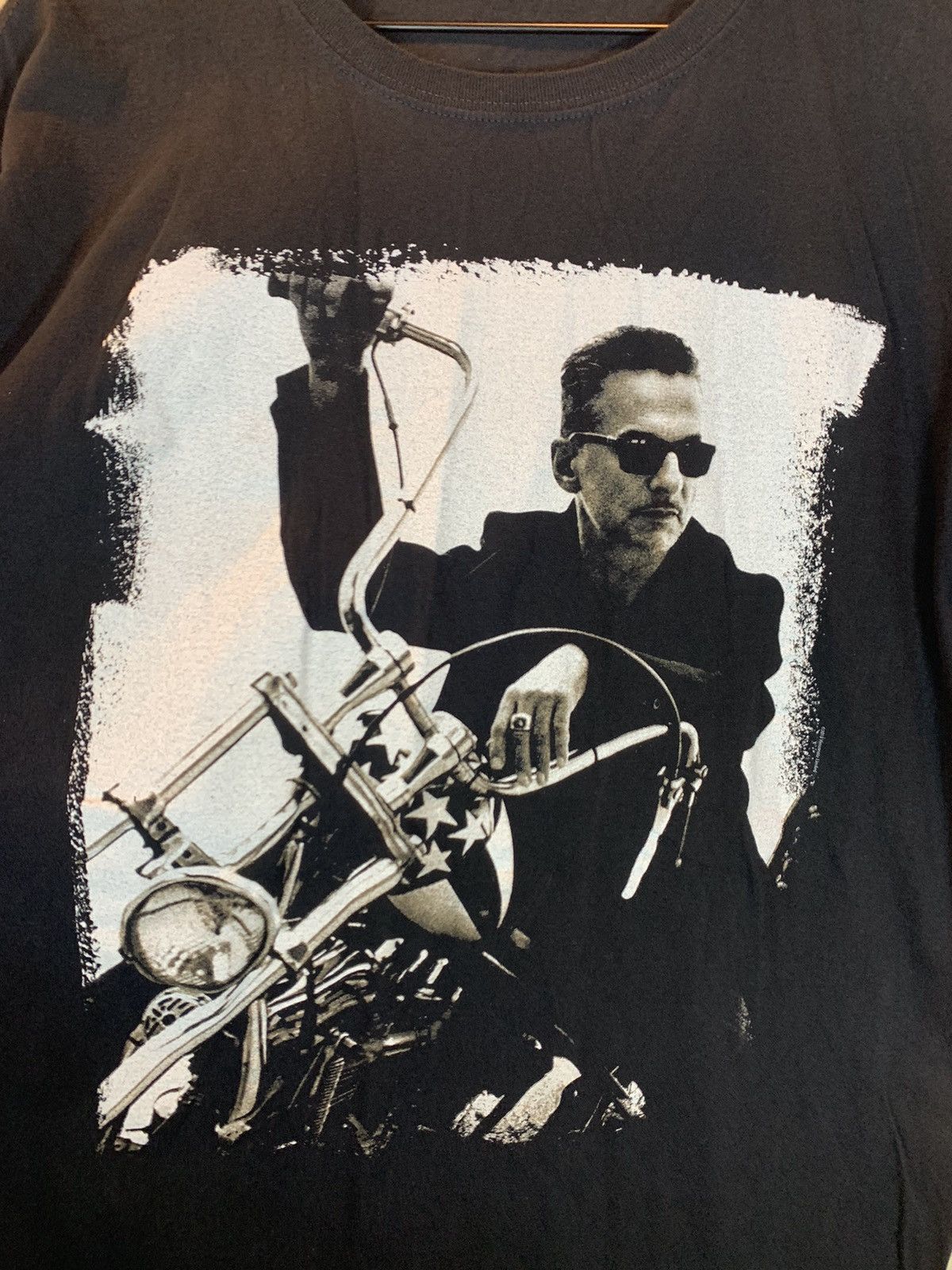 Band Tees *RARE* Depeche Mode Motorcycle Art Portrait Promo T-Shirt Size US L / EU 52-54 / 3 - 3 Thumbnail