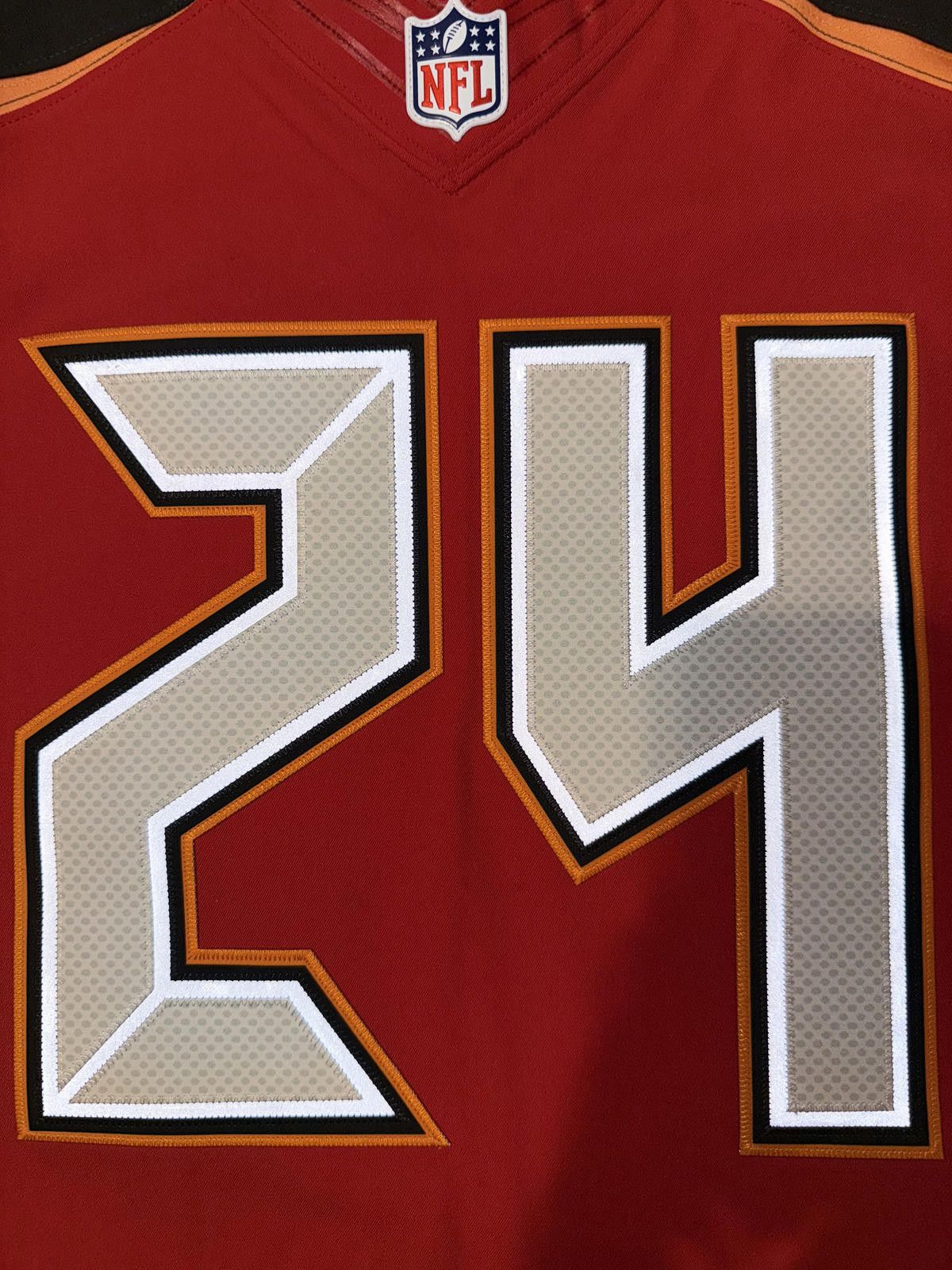 Nike 2014 Nike Men’s Tempa Bay Buccaneers Darrelle Revis Vapor Home Jersey Size US XL / EU 56 / 4 - 3 Thumbnail
