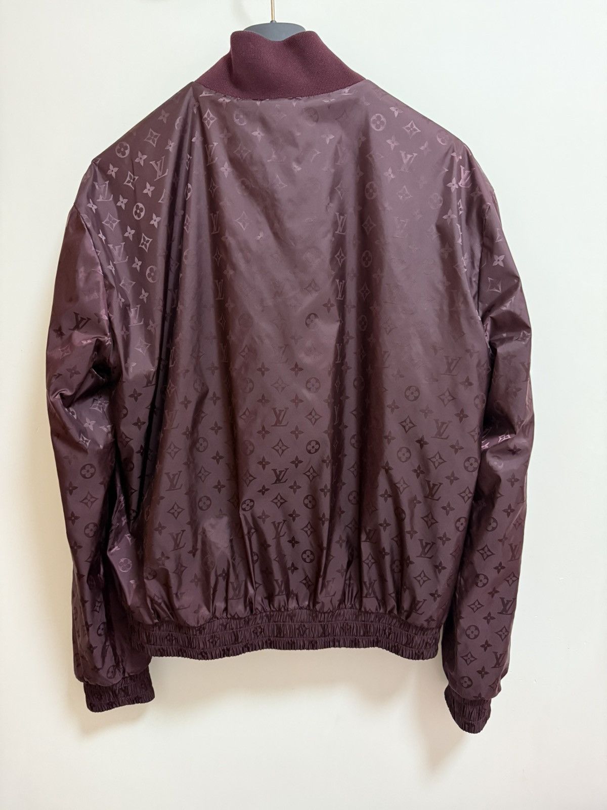 Louis Vuitton Louis Vuitton burgundy monogram reversible bomber jacket S Size US S / EU 44-46 / 1 - 4 Thumbnail