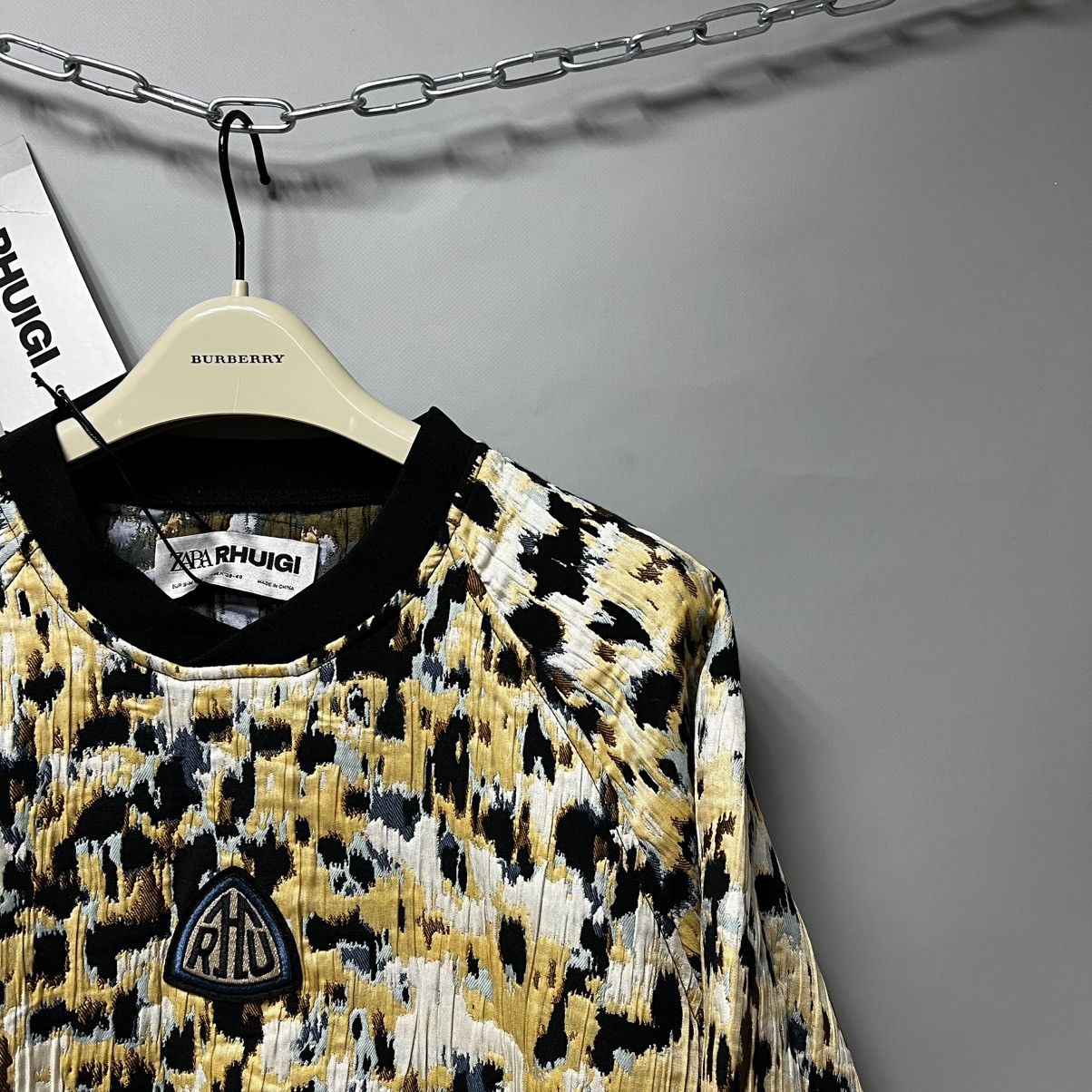 Rhude × Zara RHUDE x Zara NEW Animal Printed Sweatshirt Rhuigi men’s NEW Size US M / EU 48-50 / 2 - 4 Thumbnail