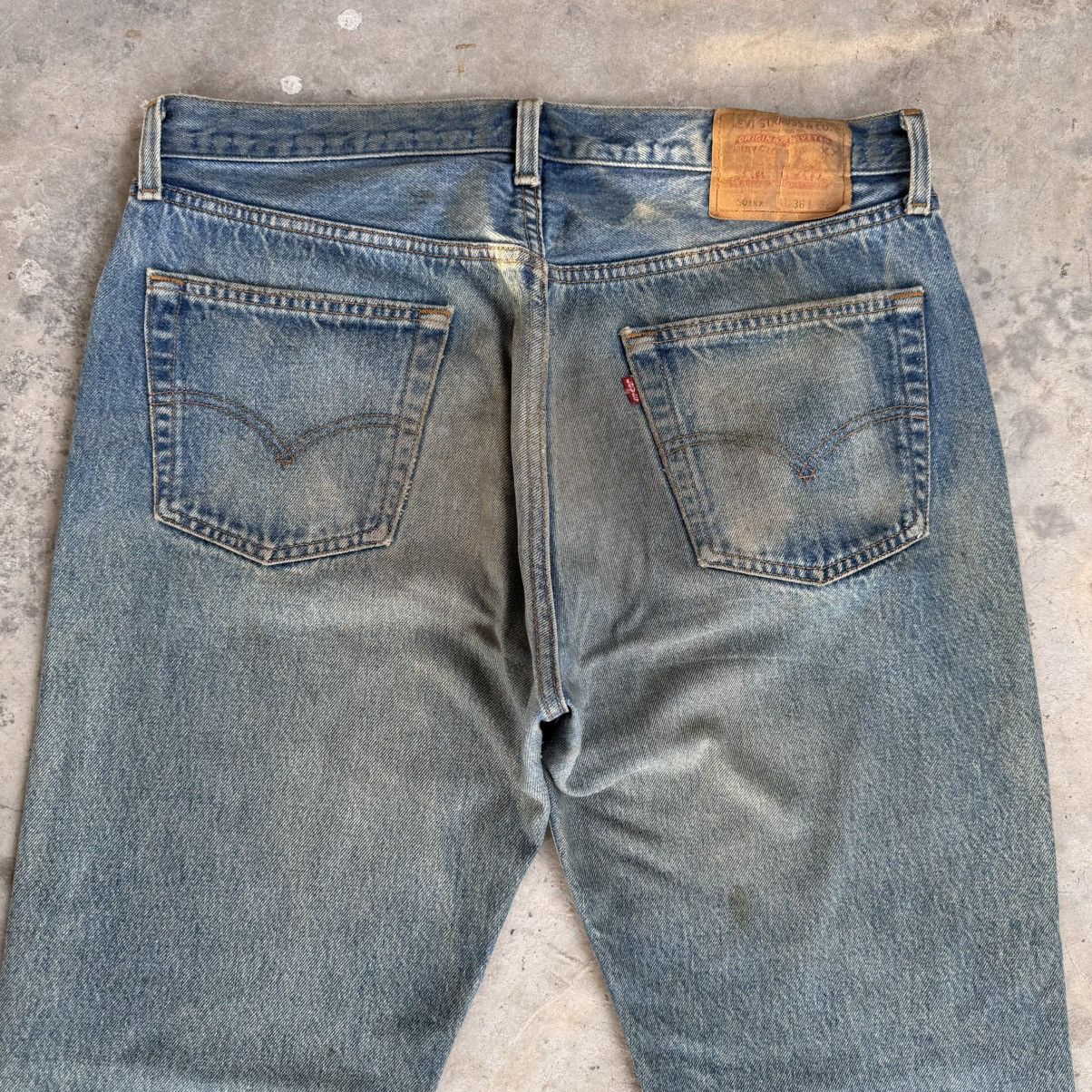 Levi's Vintage Clothing Vintage 95' Levi's 501 USA Button fly Rusty Faded Denim Jean Size US 36 / EU 52 - 14 Thumbnail