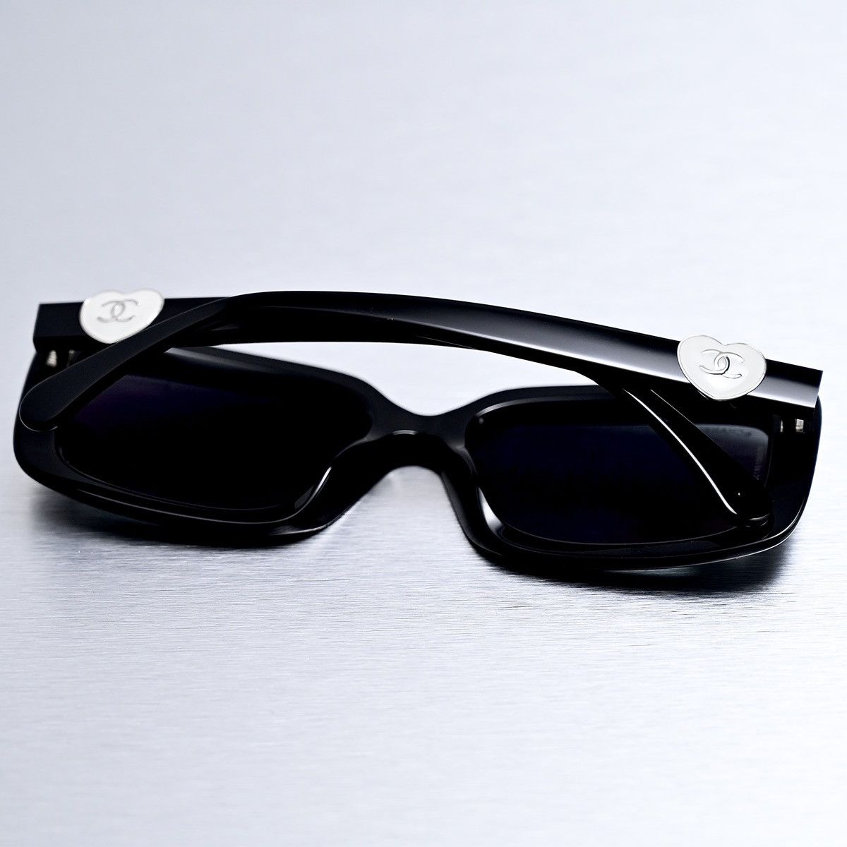 Chanel CHANEL 0CH5520 SUNGLASSES Size ONE SIZE - 9 Thumbnail
