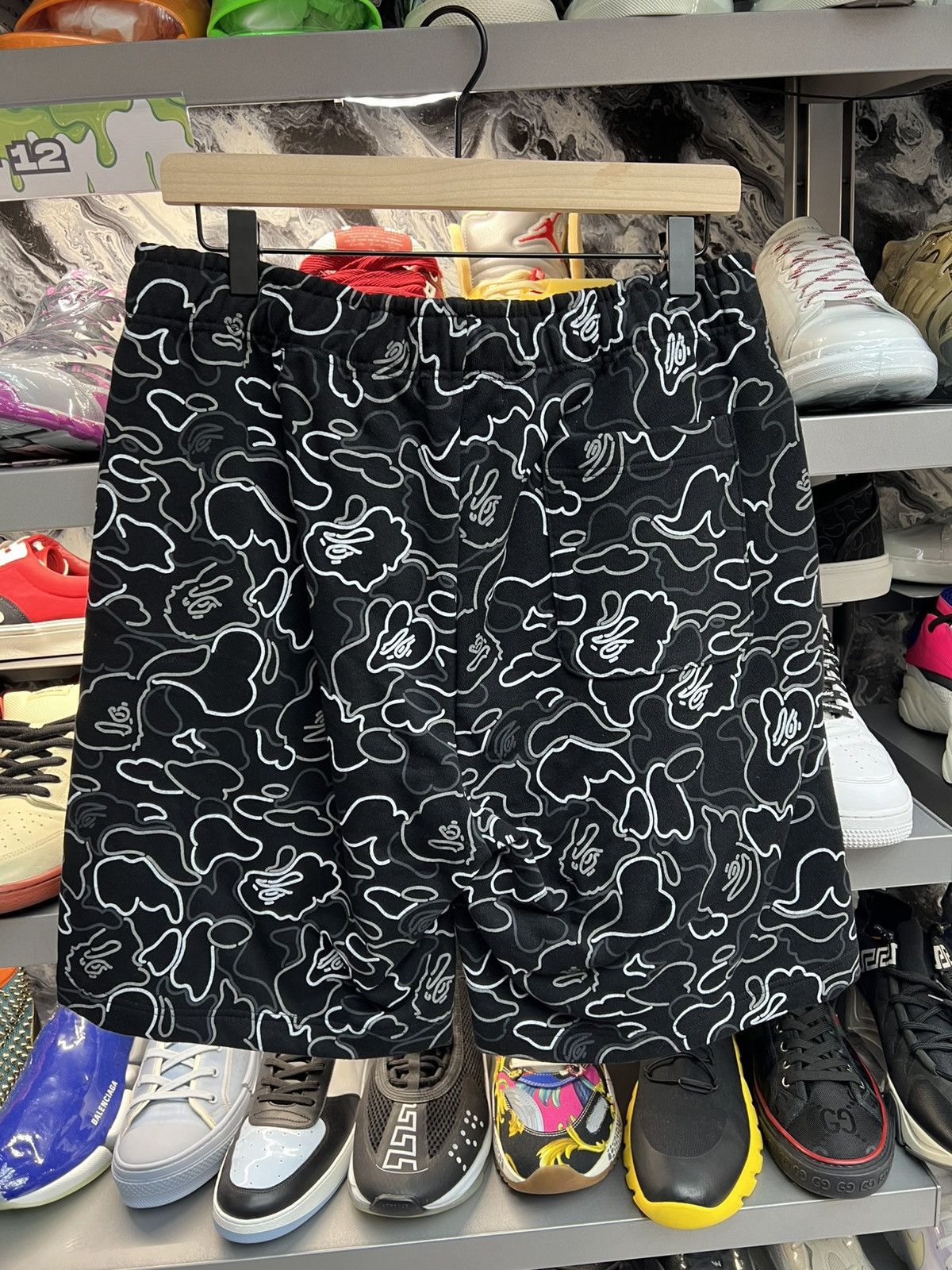 Bape Bape Camo Shorts Size US 30 / EU 46 - 2 Thumbnail