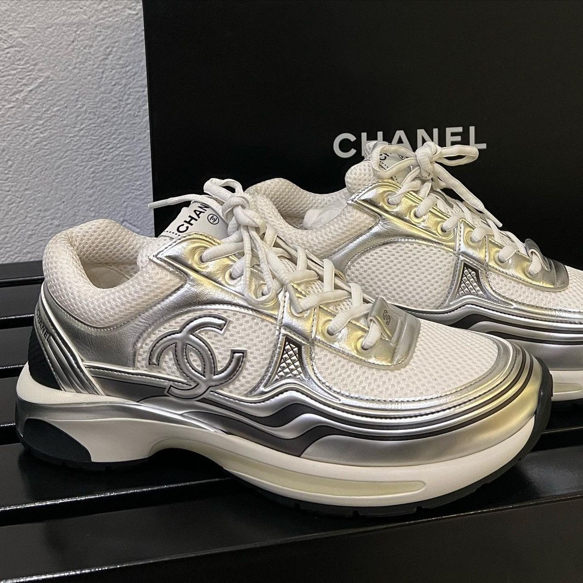 Chanel Chanel laminated 23ss cc sneakers Size US 9 / EU 42 - 11 Thumbnail