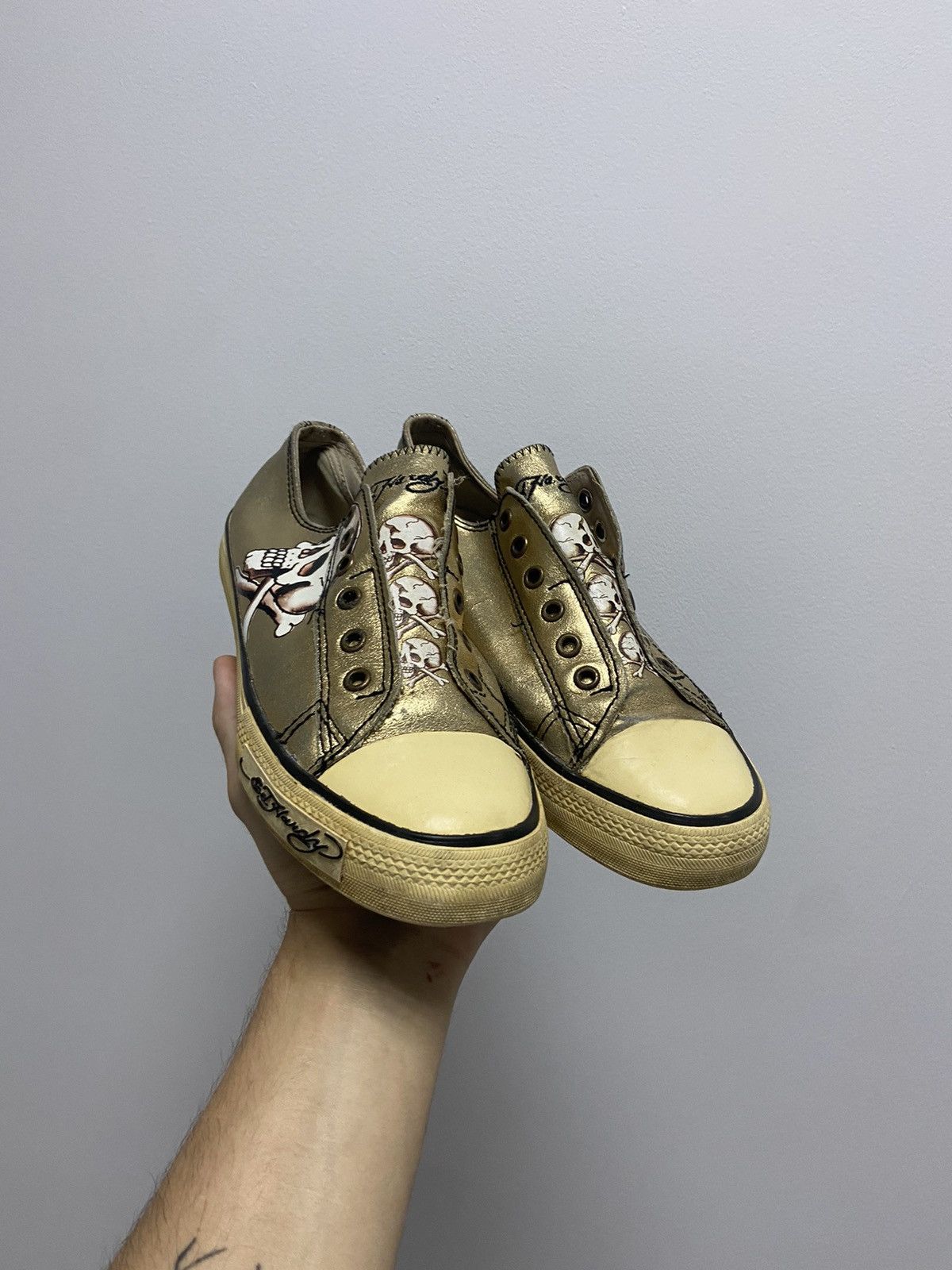 Christian Audigier × Ed Hardy × Vintage Ed Hardy Skull vintage shoes Low Top Sneakers Gold Size US 7 / EU 40 - 1 Thumbnail