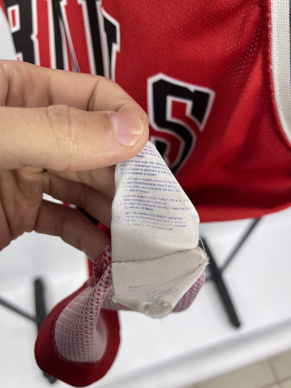 Champion Chicago Bulls Basketball NBA Champion #3 CHANDLER size S Size US S / EU 44-46 / 1 - 8 Thumbnail