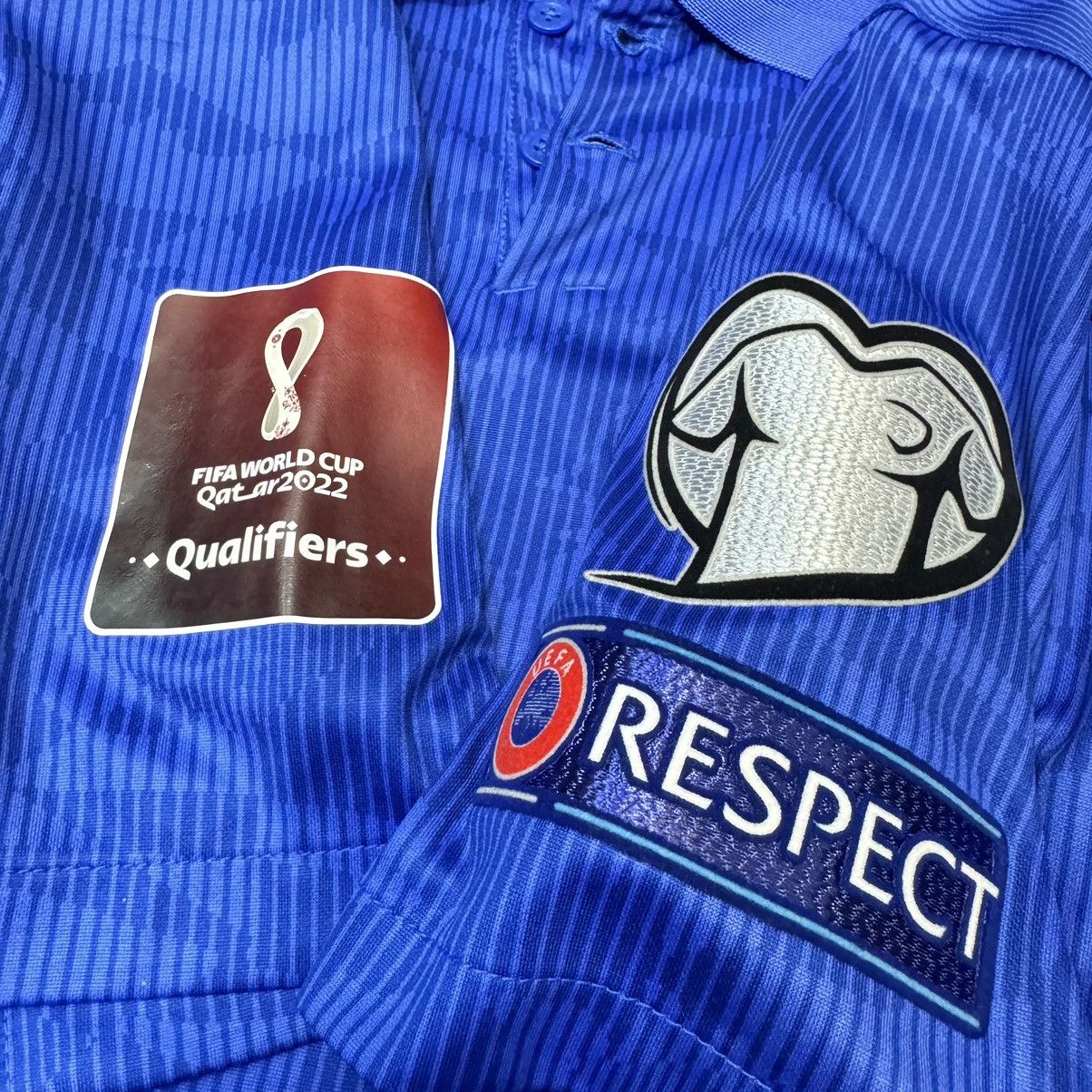 Nike England 20/21 away shirt #9 Kane Size US S / EU 44-46 / 1 - 5 Thumbnail