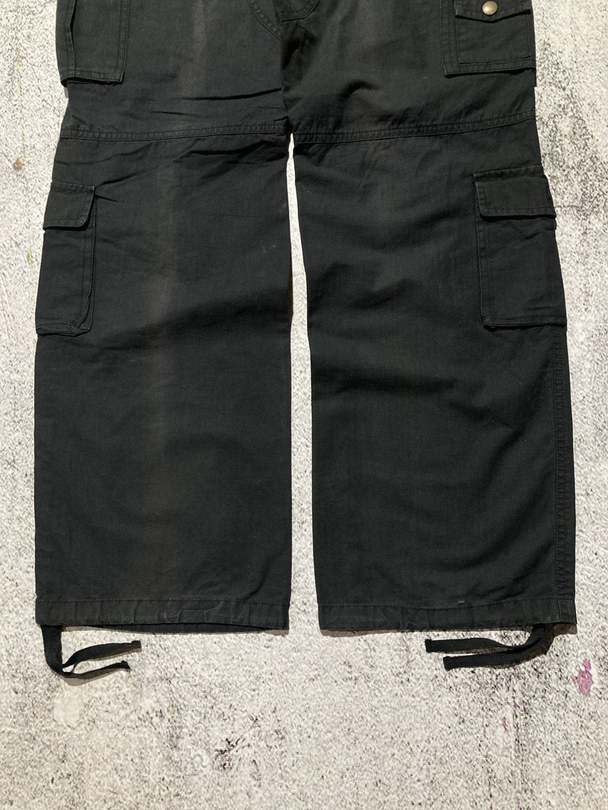 Japanese Brand 2000s Takeo Kikuchi Multipocket Cargo Pants Black Designer Size US 34 / EU 50 - 14 Thumbnail