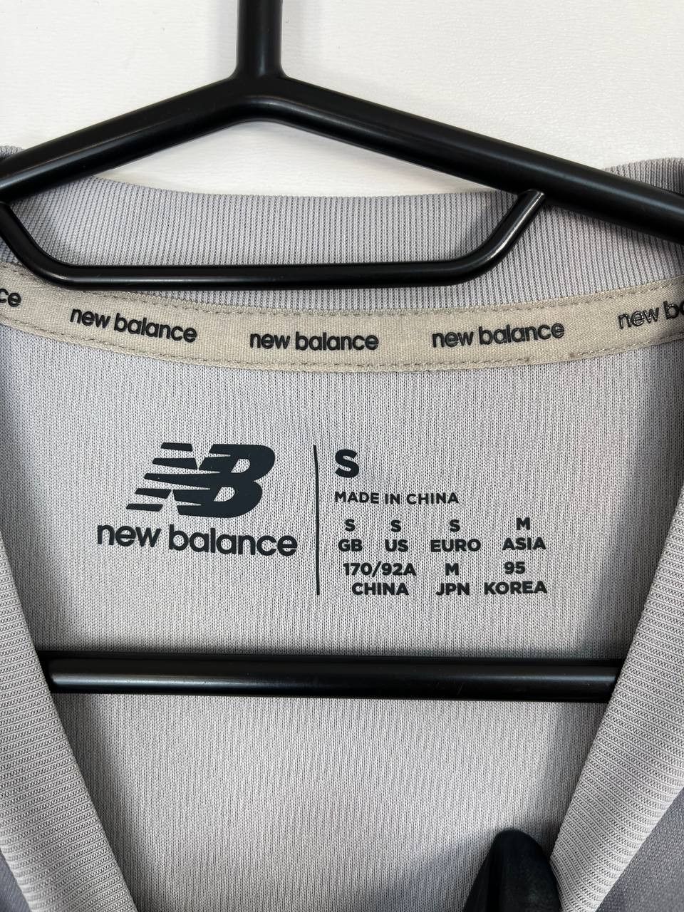 New Balance Cardiff City Away Shirt Football Jersey New Balance Visit S Size US S / EU 44-46 / 1 - 4 Thumbnail
