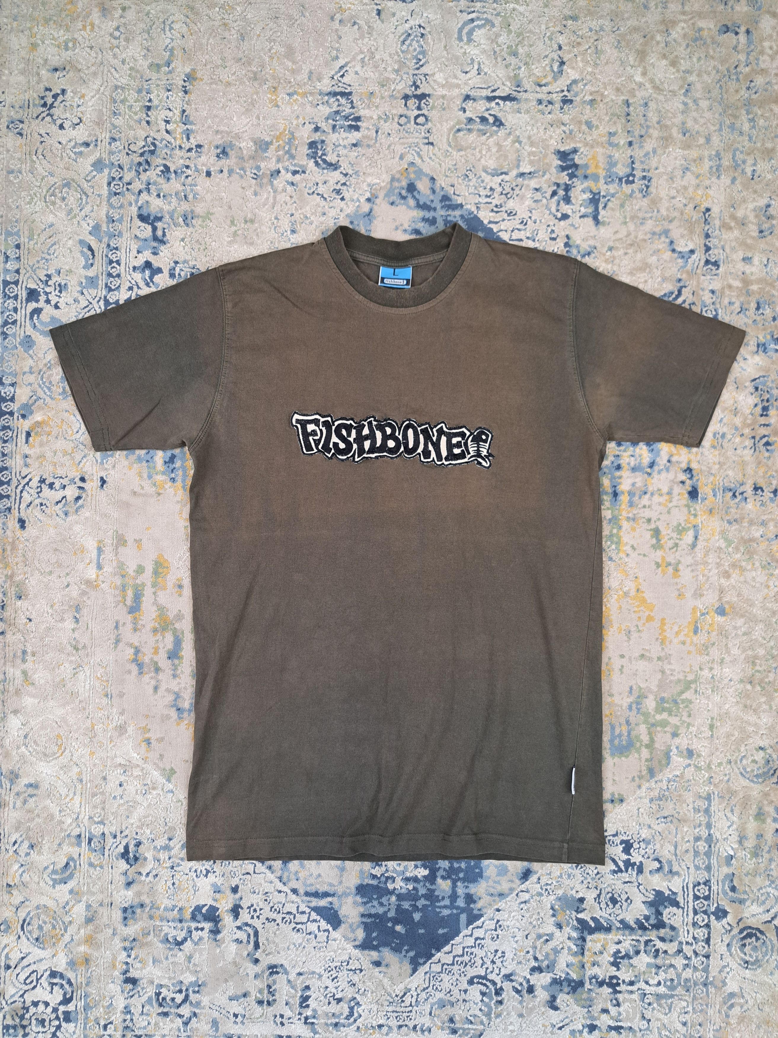 Rap Tees Vintage 90s Fishbone Worn To Perfection Faded Tee Hip hop Size US L / EU 52-54 / 3 - 1 Thumbnail