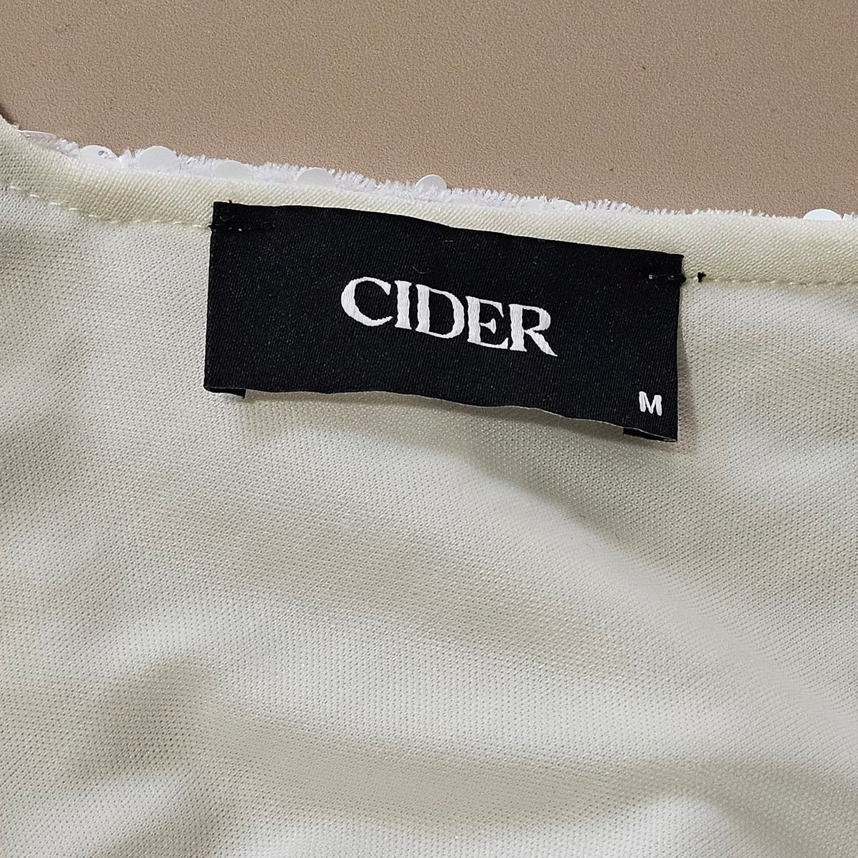 Cider CIDER Sequined Velvet V-Neck w/Bow Cocktail Party Dress M Size M / US 6-8 / IT 42-44 - 13 Thumbnail