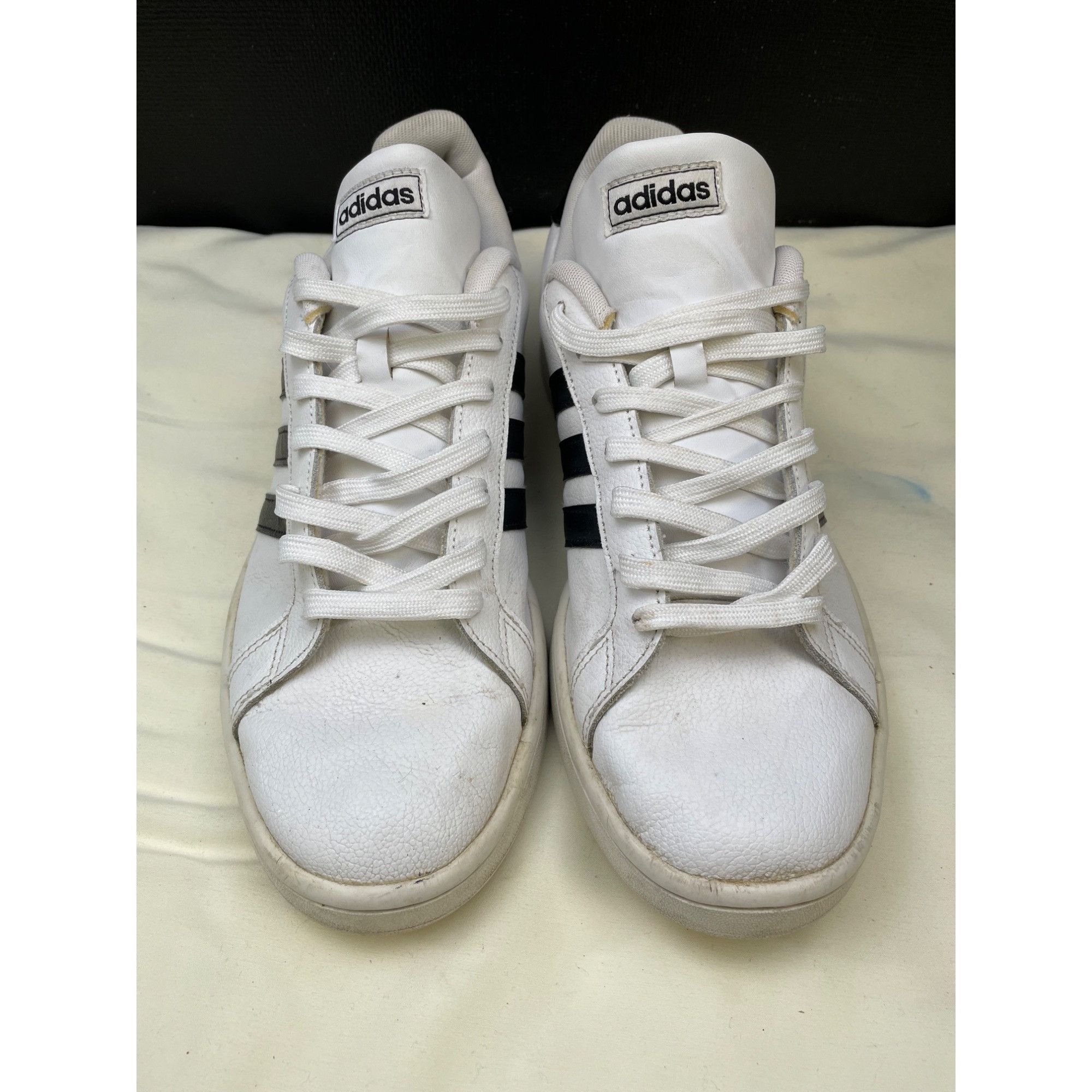 Adidas Adidas Mens White Black Sneakers Shoes SIze 11.5 SKU 6821 Size US 11.5 / EU 44-45 - 1 Thumbnail