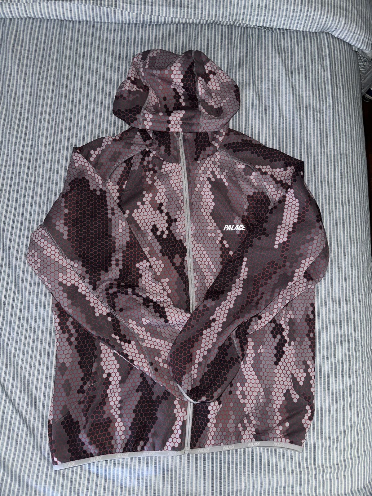 Palace × Streetwear PALACE P-TEC Fleece JACKET HEXA CAMO | Grailed