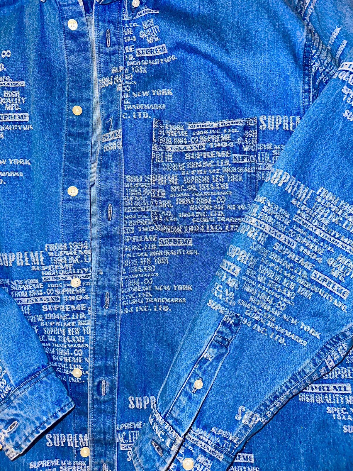 Supreme Supreme Trademark Denim Button Up Large Like New Size US L / EU 52-54 / 3 - 4 Thumbnail