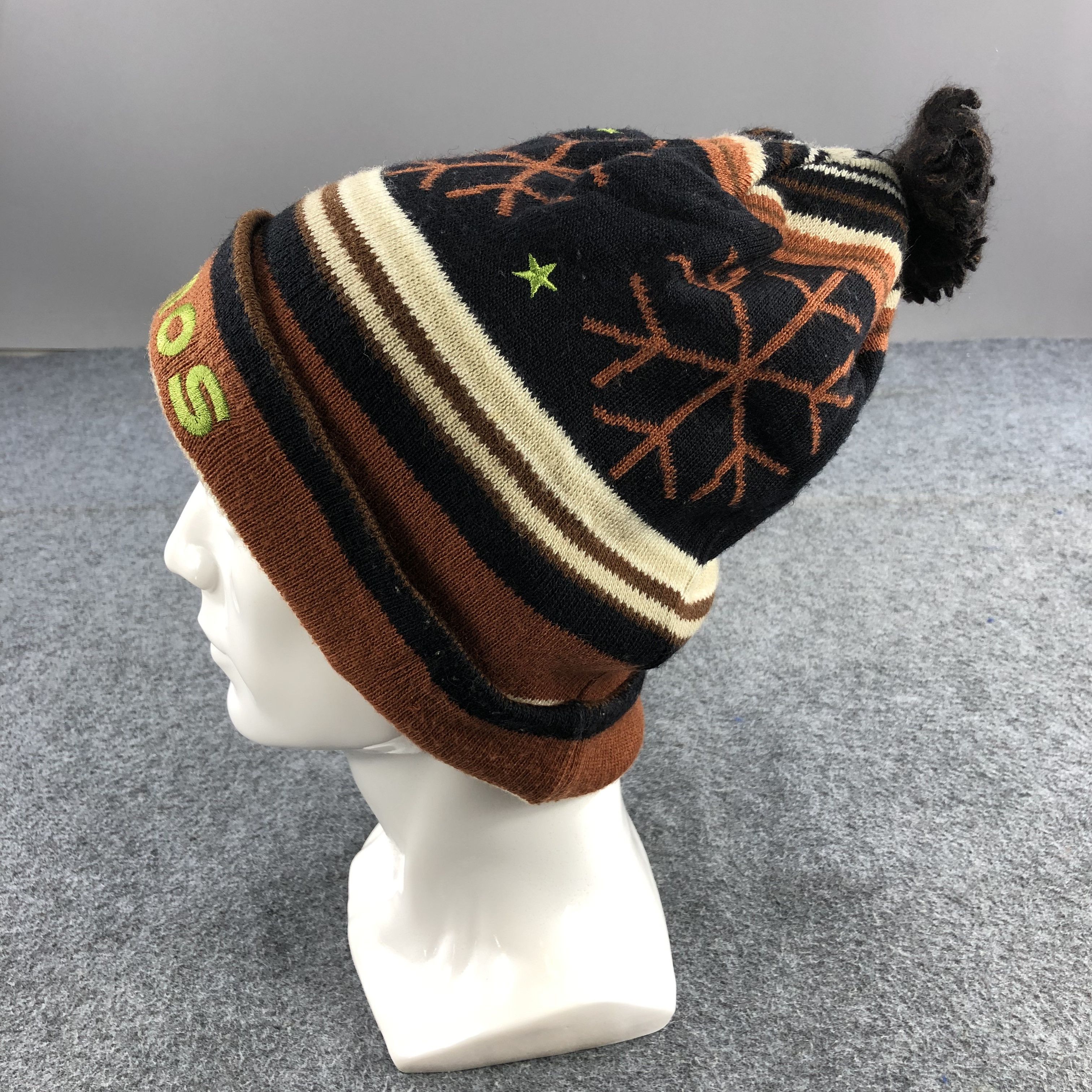 Vintage Atmos Snow Flakes Bobble Beanie Snowcap Snow Hat B121 Size ONE SIZE - 2 Thumbnail