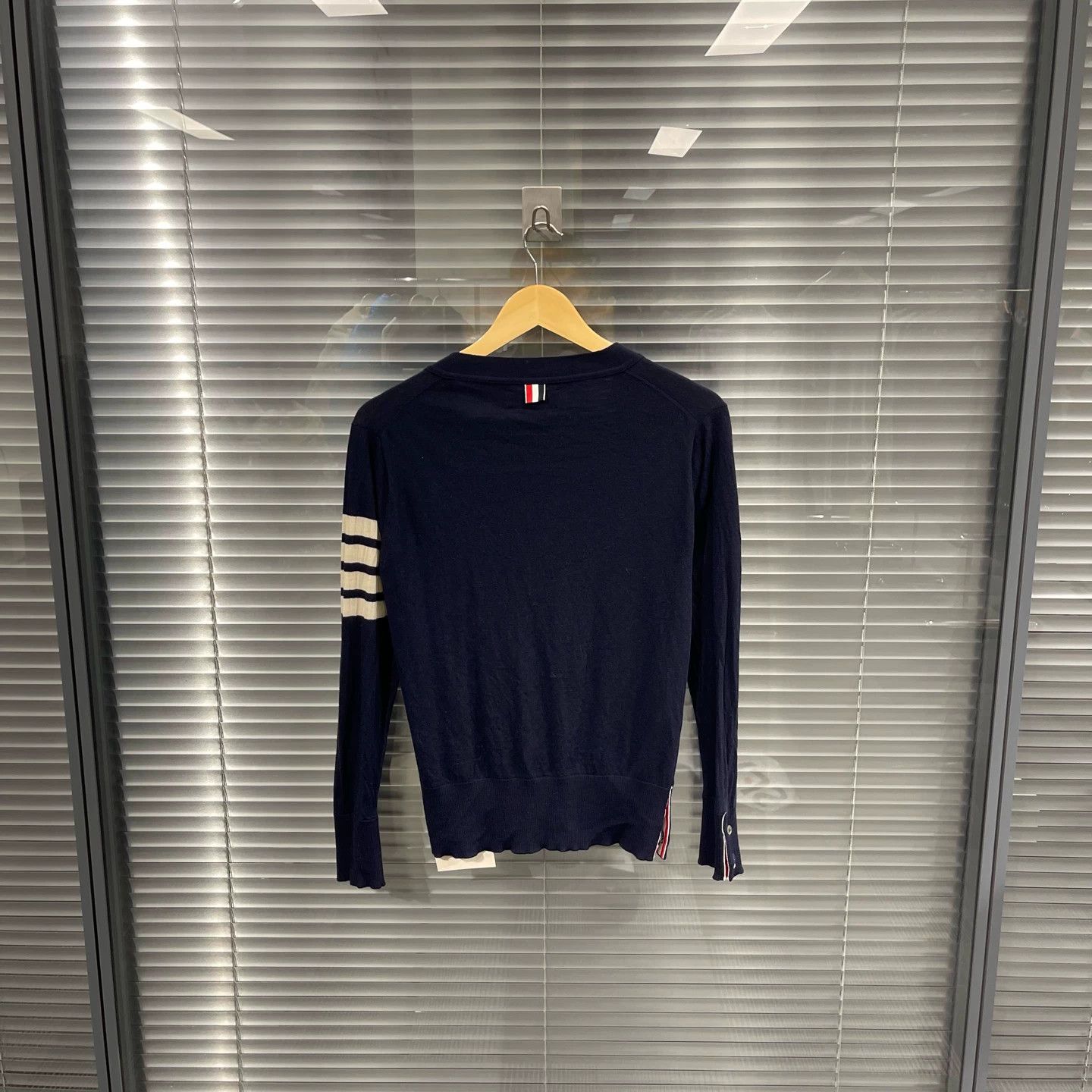 Thom Browne Thom Browne 4-Stripe Wool Cardigan Size 1 99 New Size US S / EU 44-46 / 1 - 2 Thumbnail