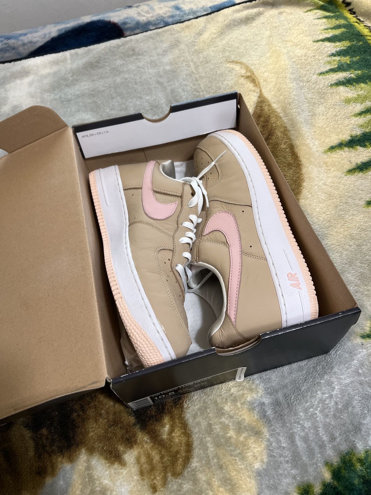Kith × Nike *FINAL DROP* Nike x Kith Air Force 1 Linen 2016 Original Size US 10.5 / EU 43-44 - 1 Thumbnail