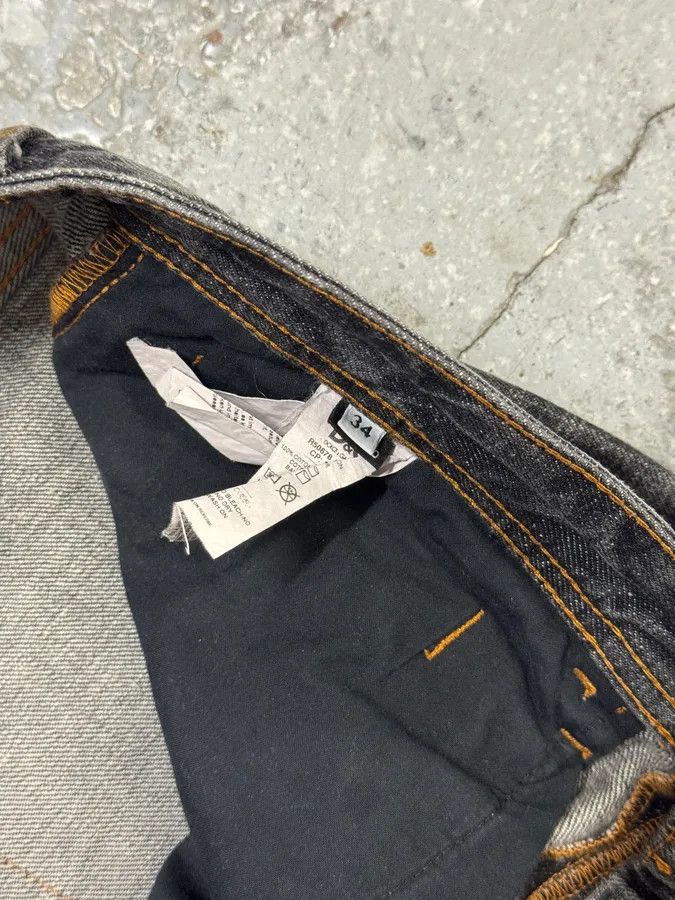 Dolce & Gabbana 2000s Dolce & Gabbana Grey Distressed Denim Jeans Size US 34 / EU 50 - 9 Thumbnail