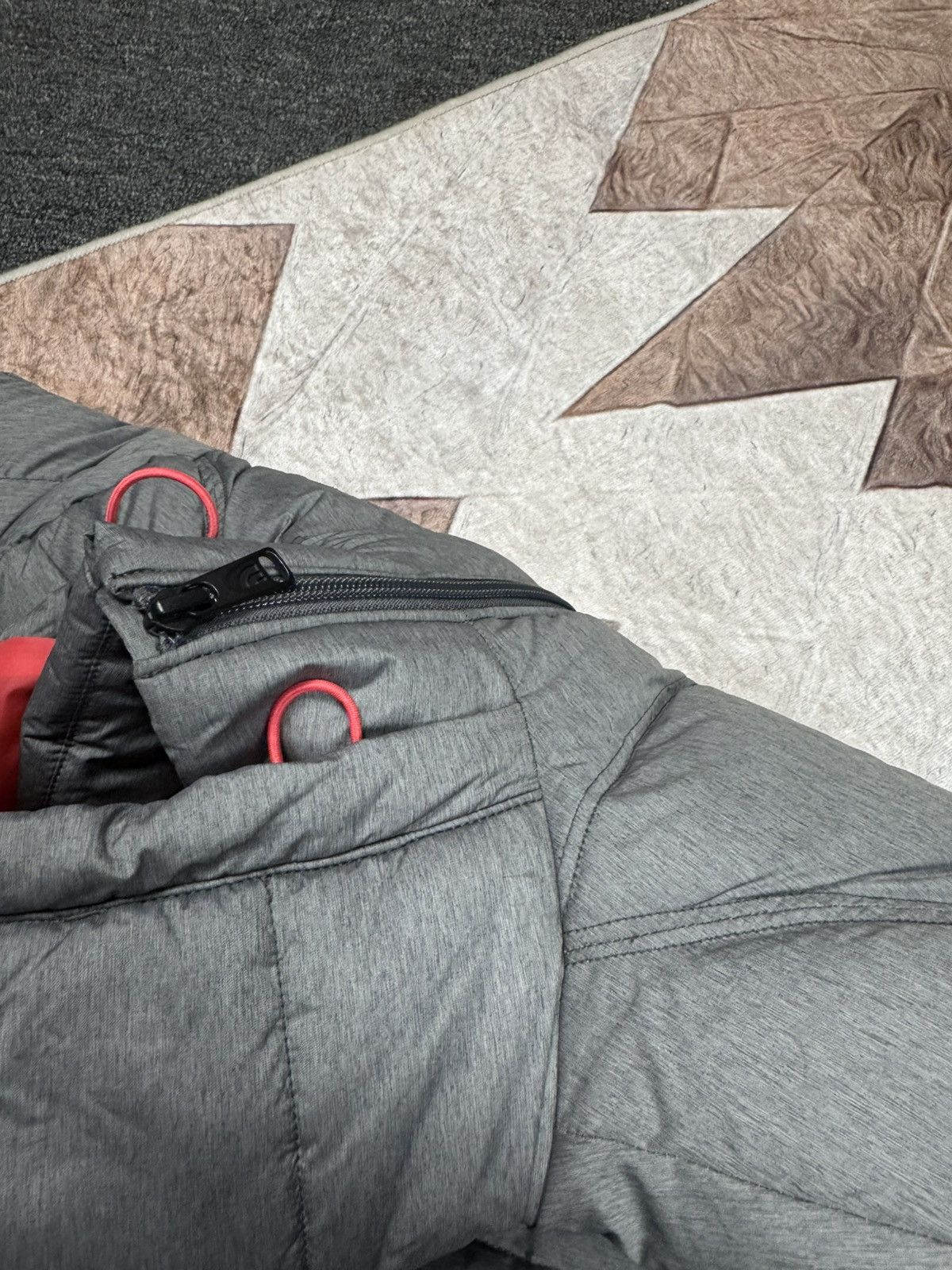 The North Face THE NORTH FACE 550 DOWN JACKET PUFFER WOMANS Y2K STREETWEAR Size XS / US 0-2 / IT 36-38 - 18 Thumbnail