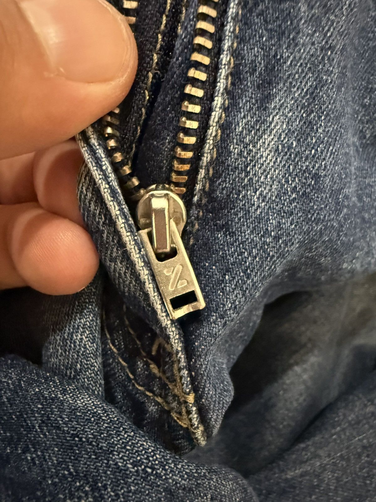 Armani Very nce Size 24" / US 00 / IT 34 - 4 Thumbnail