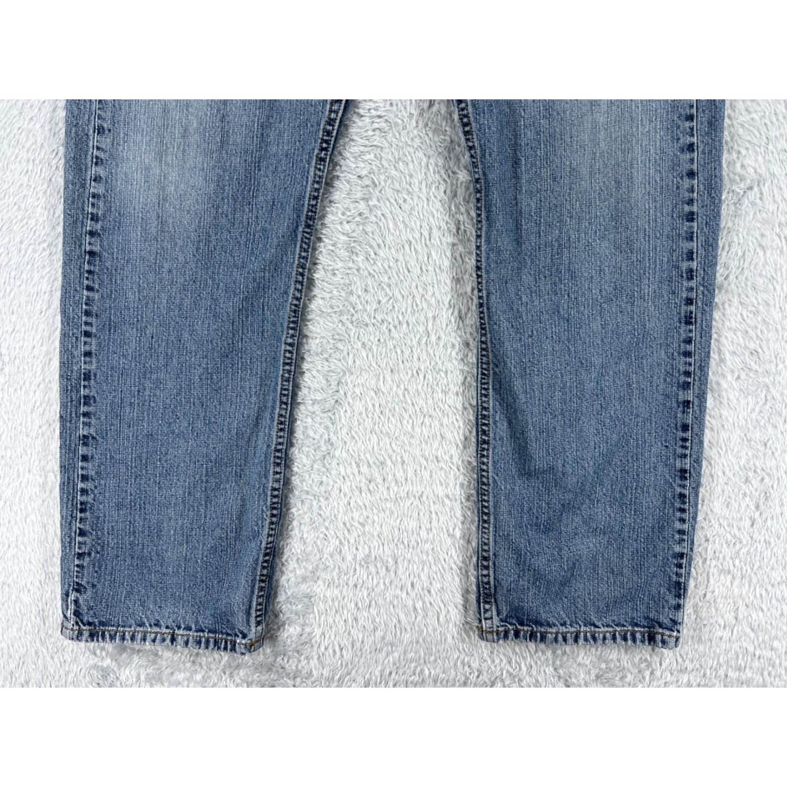 Tommy Hilfiger Tommy Hilfiger Jeans Men 36 Blue Denim Straight Leg Classic Fit 5-Pocket 30 Inseam Regular Size Type Jeans Mens Blue 90s? Size US 36 / EU 52 - 2 Thumbnail