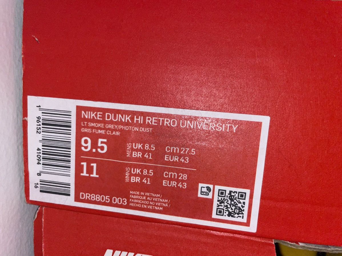 Jordan Brand NIKE DUNK HI RETRO UNIVERSITY GOLD/BLACK-WHITE OR UNIVERSITY Size US 9.5 / EU 42-43 - 7 Thumbnail