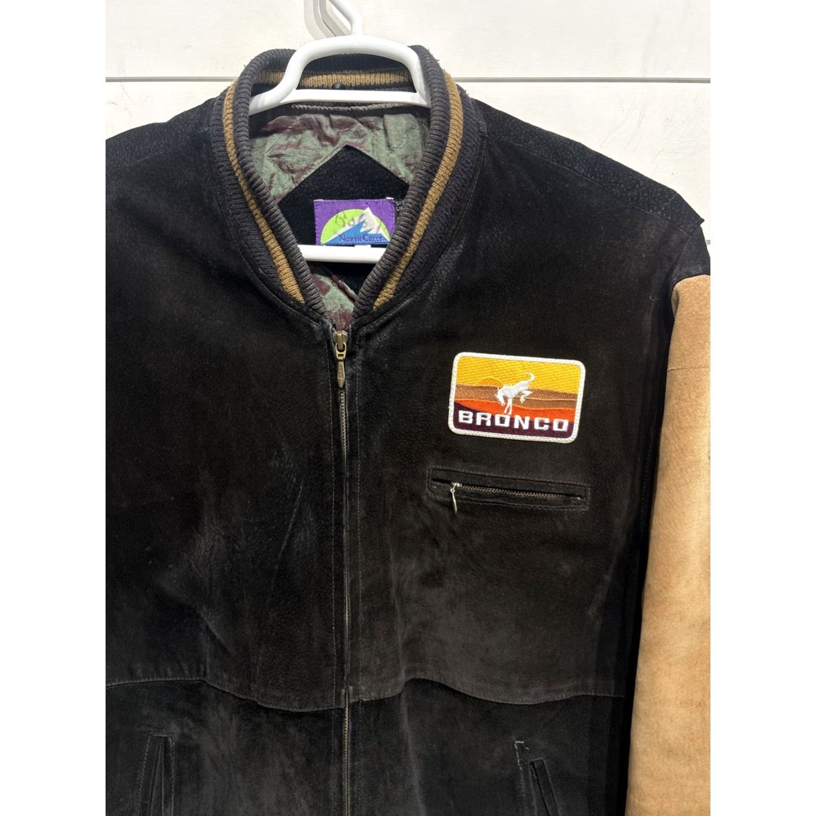 Ford VINTAGE North Crest FORD BRONCO Sport Truck Leather Bomber Jacket Coat Western Mens XL Jacket Size US XL / EU 56 / 4 - 2 Thumbnail