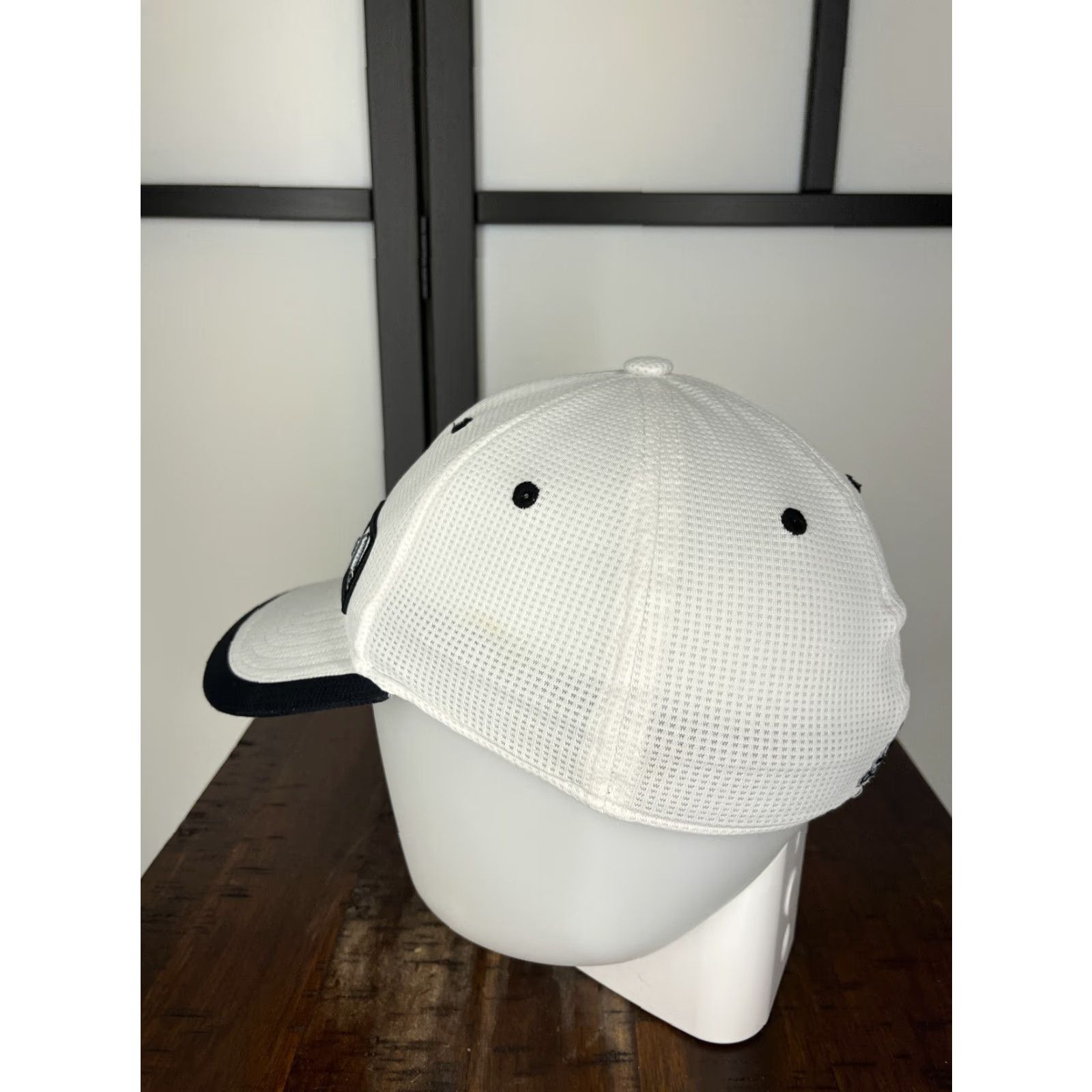 Adidas Adidas Hat Adult Medium White Cotton Polyester Blend Climalite Golf Fitted Mens Size ONE SIZE - 5 Thumbnail